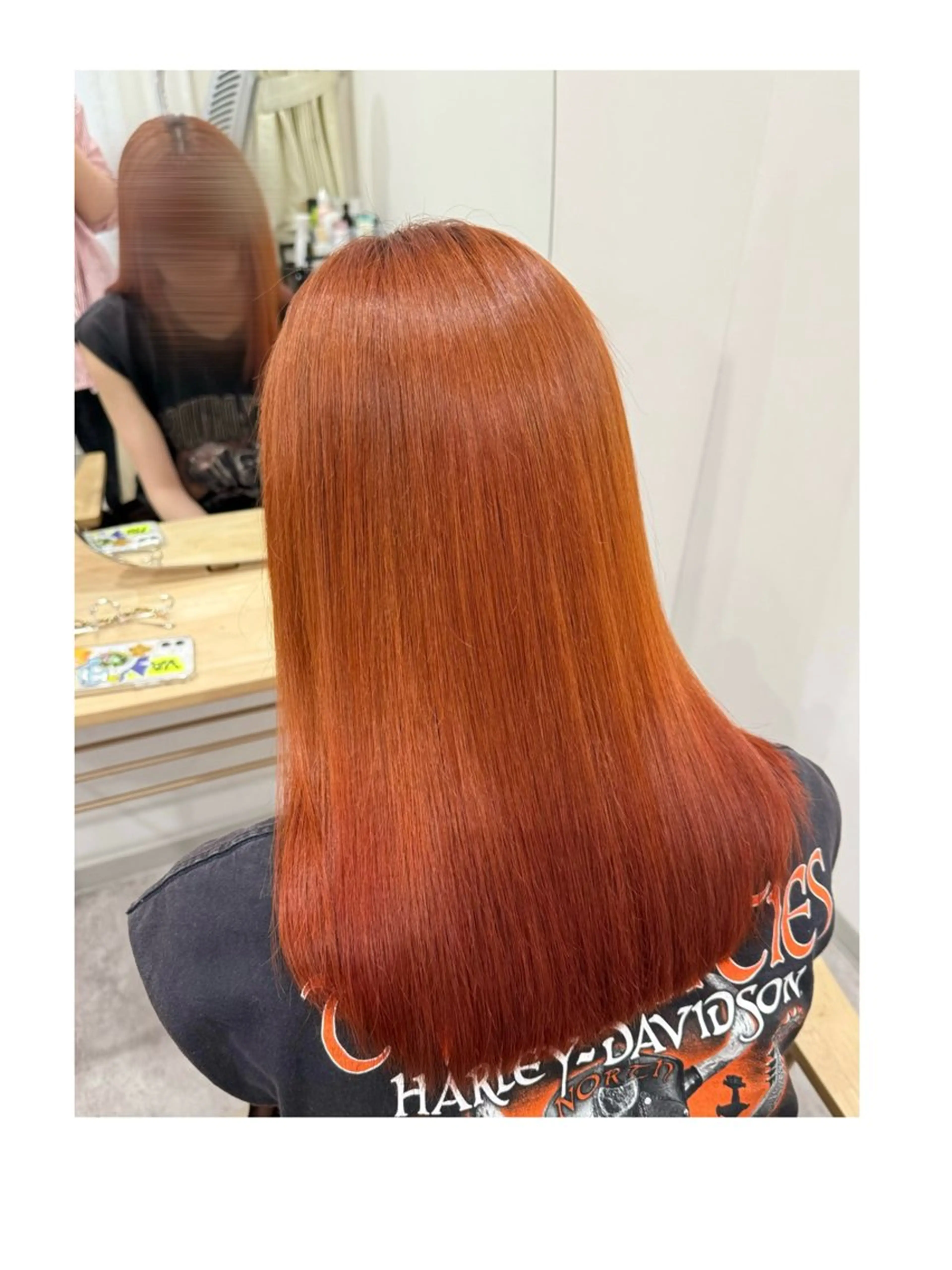 ロング カラー グラデーションカラー オレンジ レッドカラー 暖色カラー・メンズ 🫧Harukaのヘアスタイル