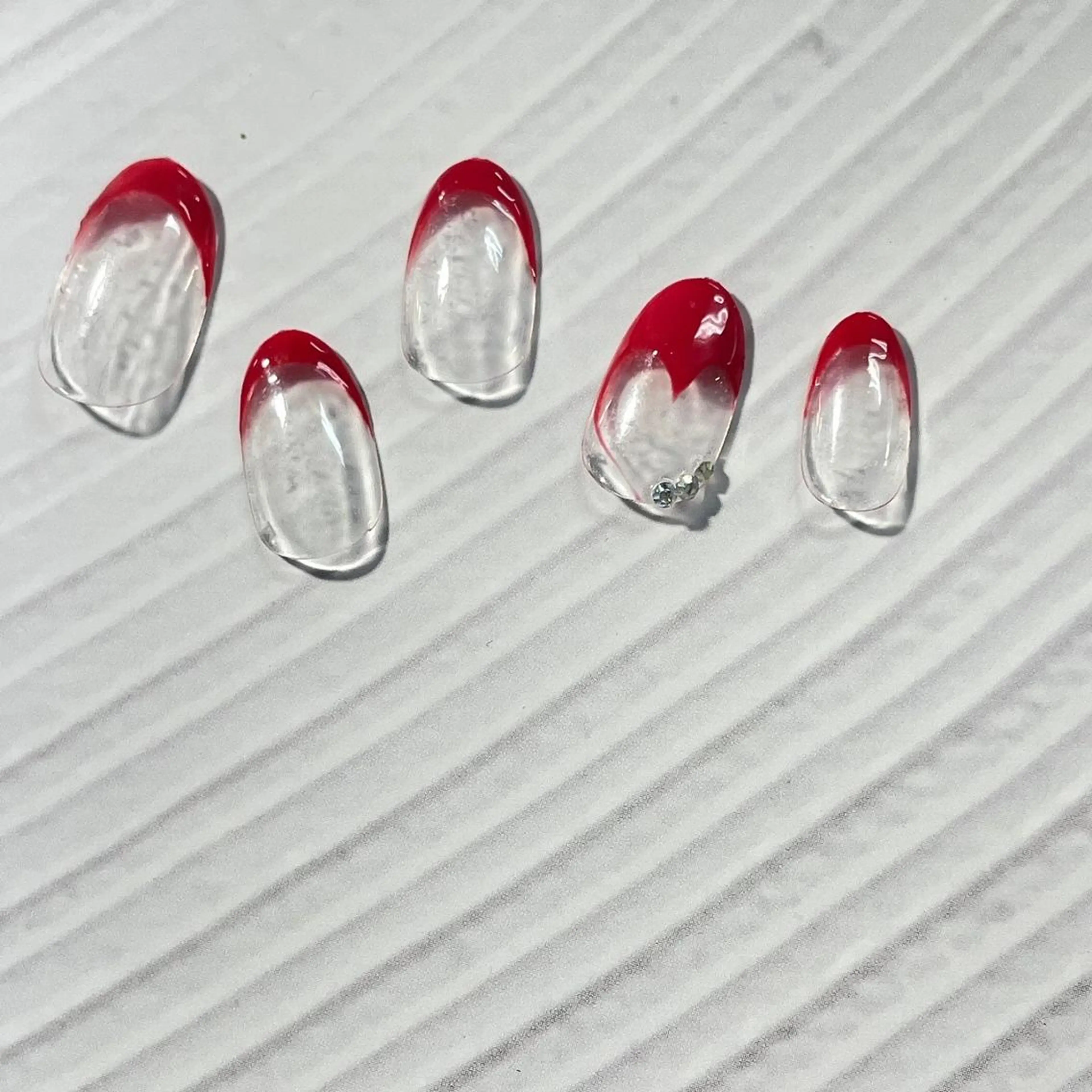 ネイル ハンドネイル Trinity ネイリストスタッフのネイルデザイン