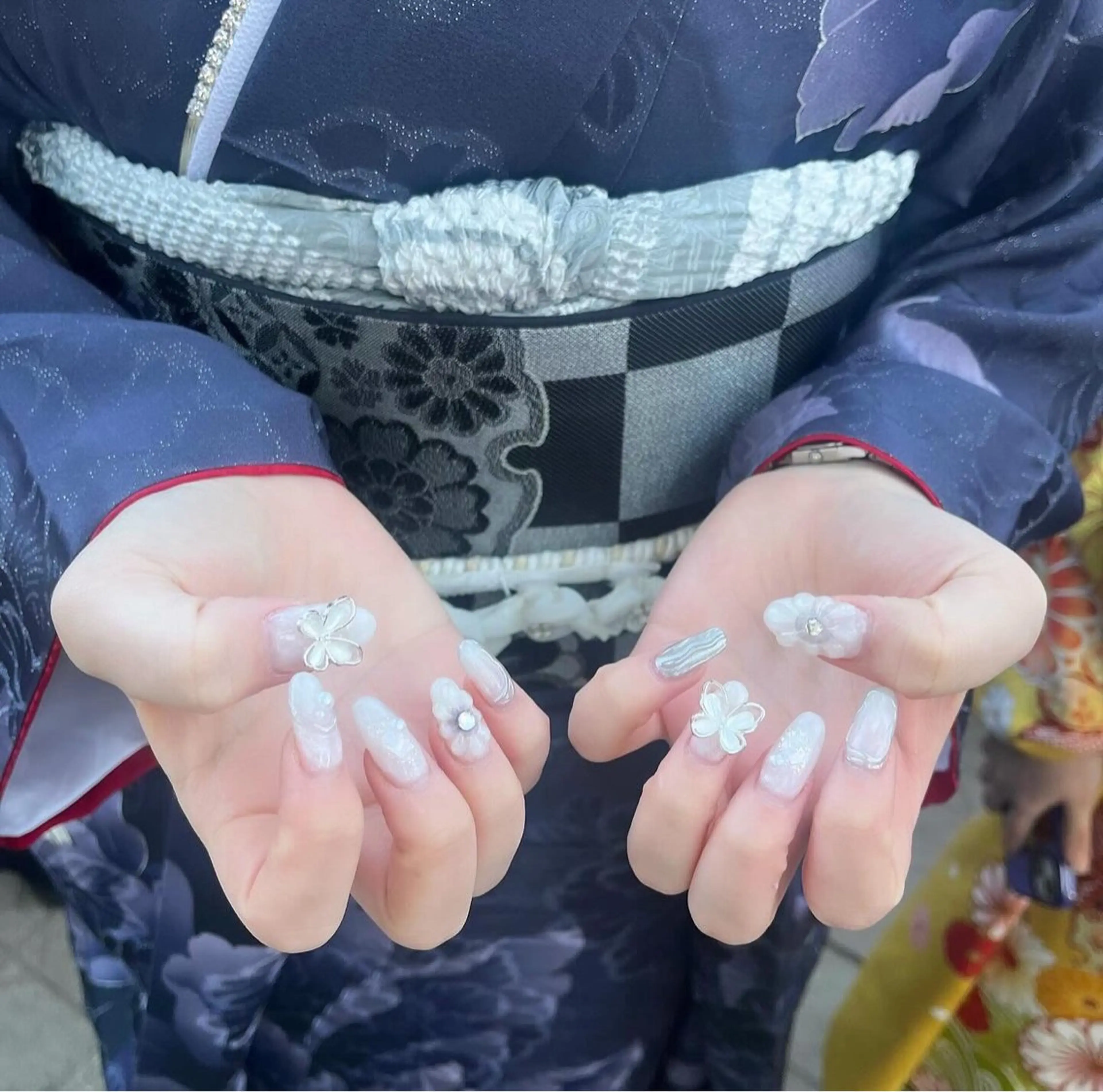 ネイル ハイビスカス ネイルサロンのネイルデザイン