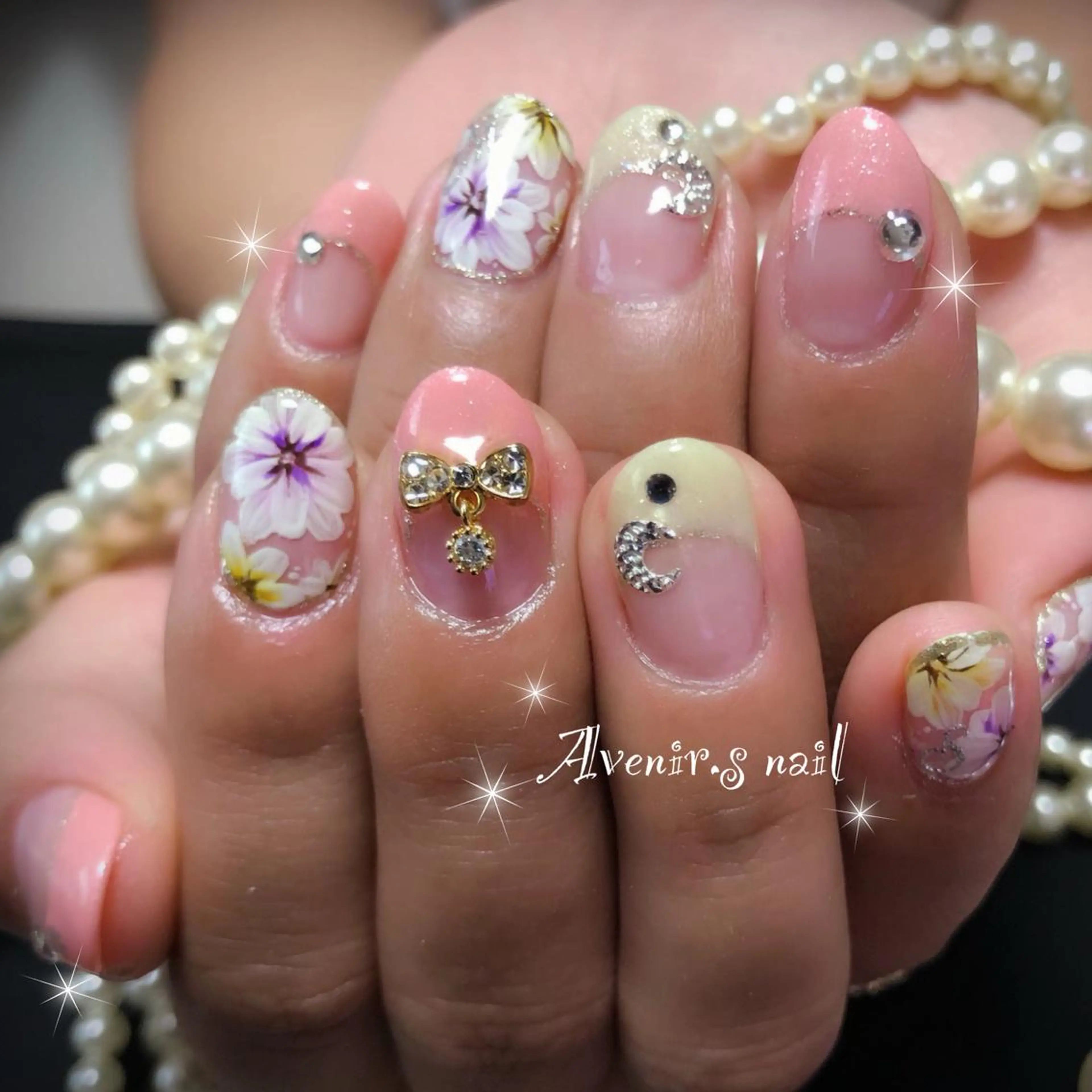 ネイル フラワーネイル Home Salon Avenir.のネイルデザイン