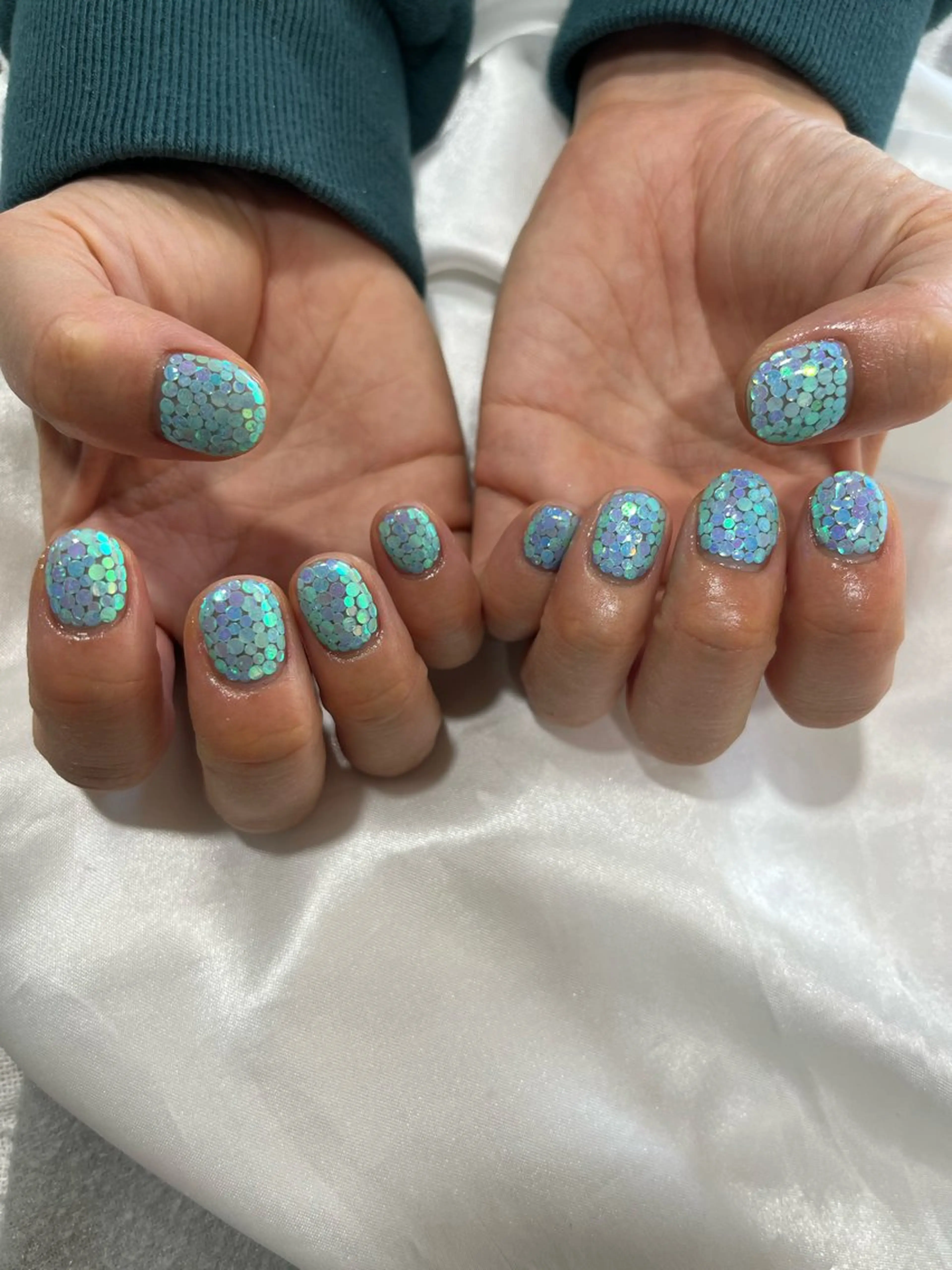 ネイル ホログラムネイル キラキラネイル ハンドネイル フットネイル nailsister ただのネイルデザイン