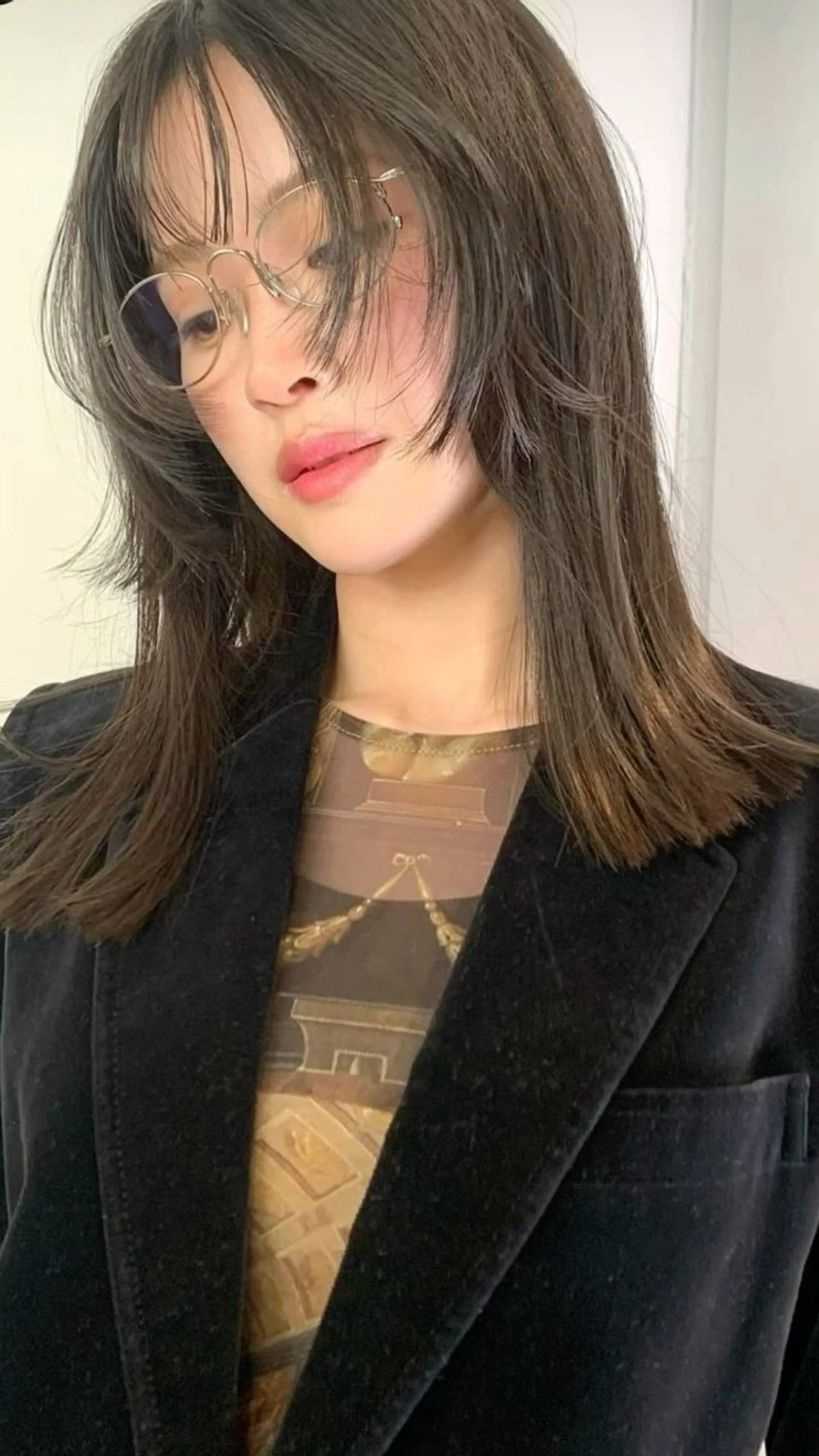 ミディアム カット ヘアカラー SALOWIN(サロウィン)広島並木通り所属・【ショート／レイヤー 】kotaroのヘアスタイル