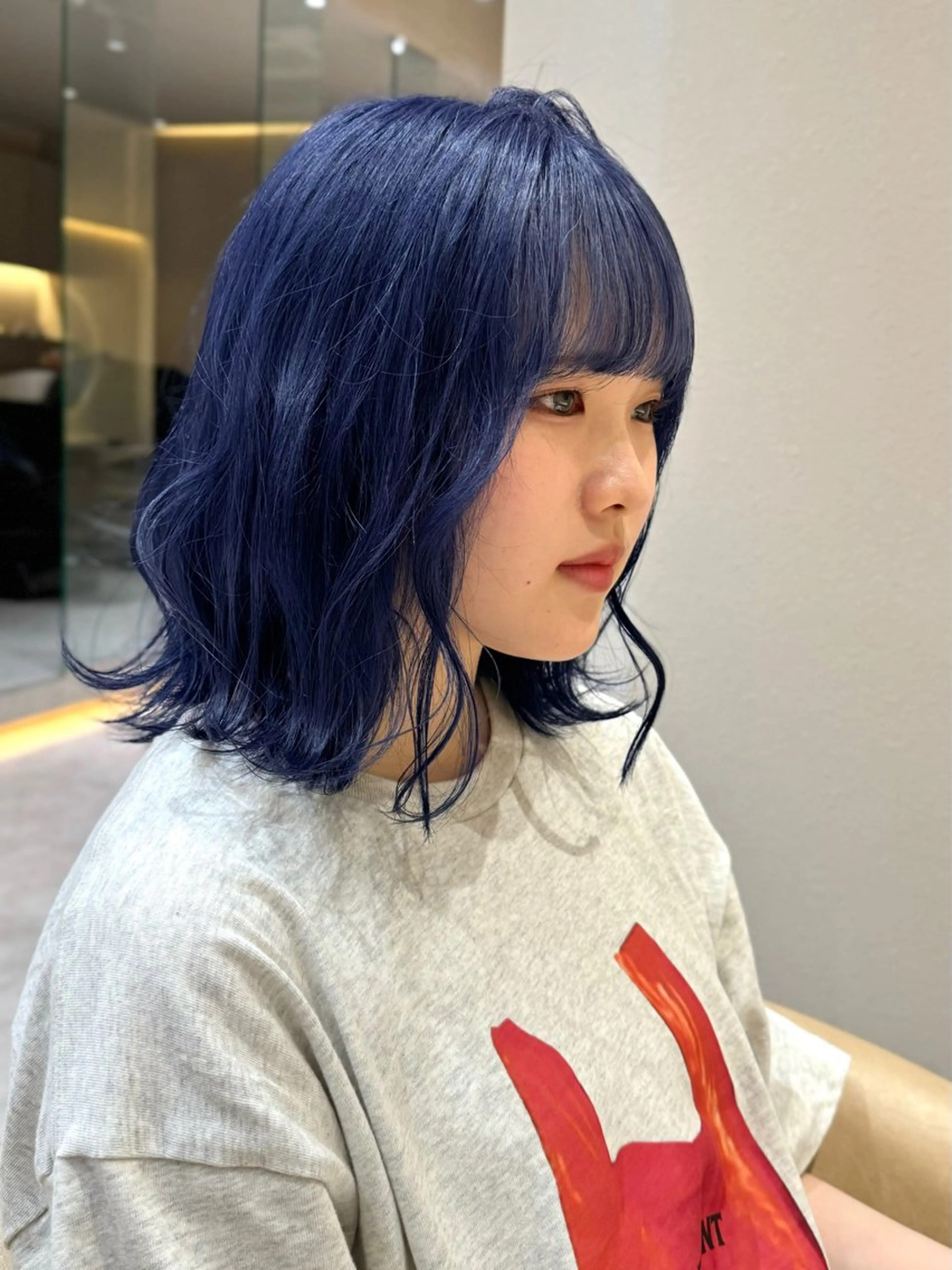 セミロング ヘアカラー 🩵縮毛矯正・ボブ 岩原朋也🩵のヘアスタイル