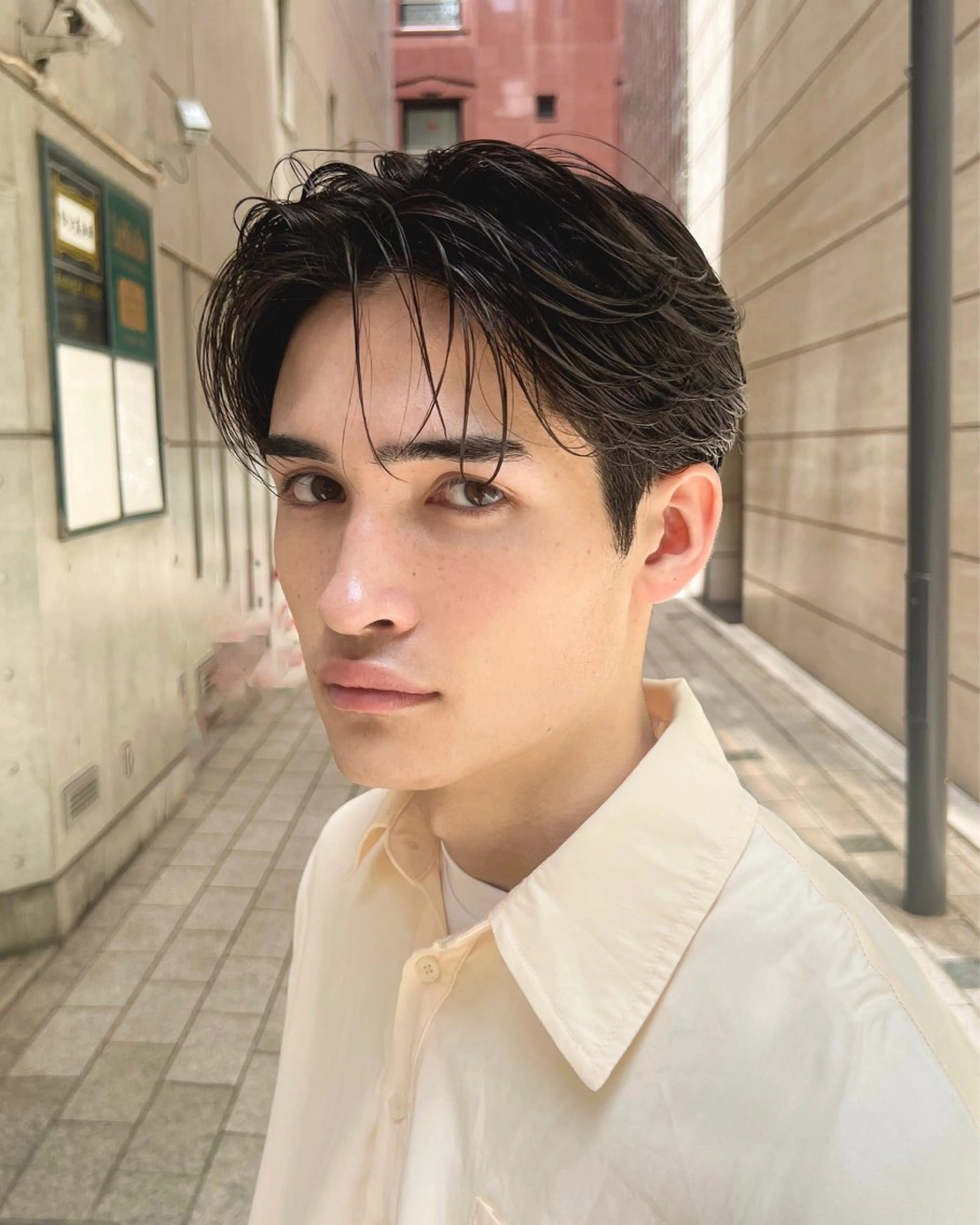 ショート パーマ メンズ ダウンパーマ メンズパーマ 縮毛矯正 カット パーマ メンズカット曲がる 縮毛矯正佐々木タクマのヘアスタイル