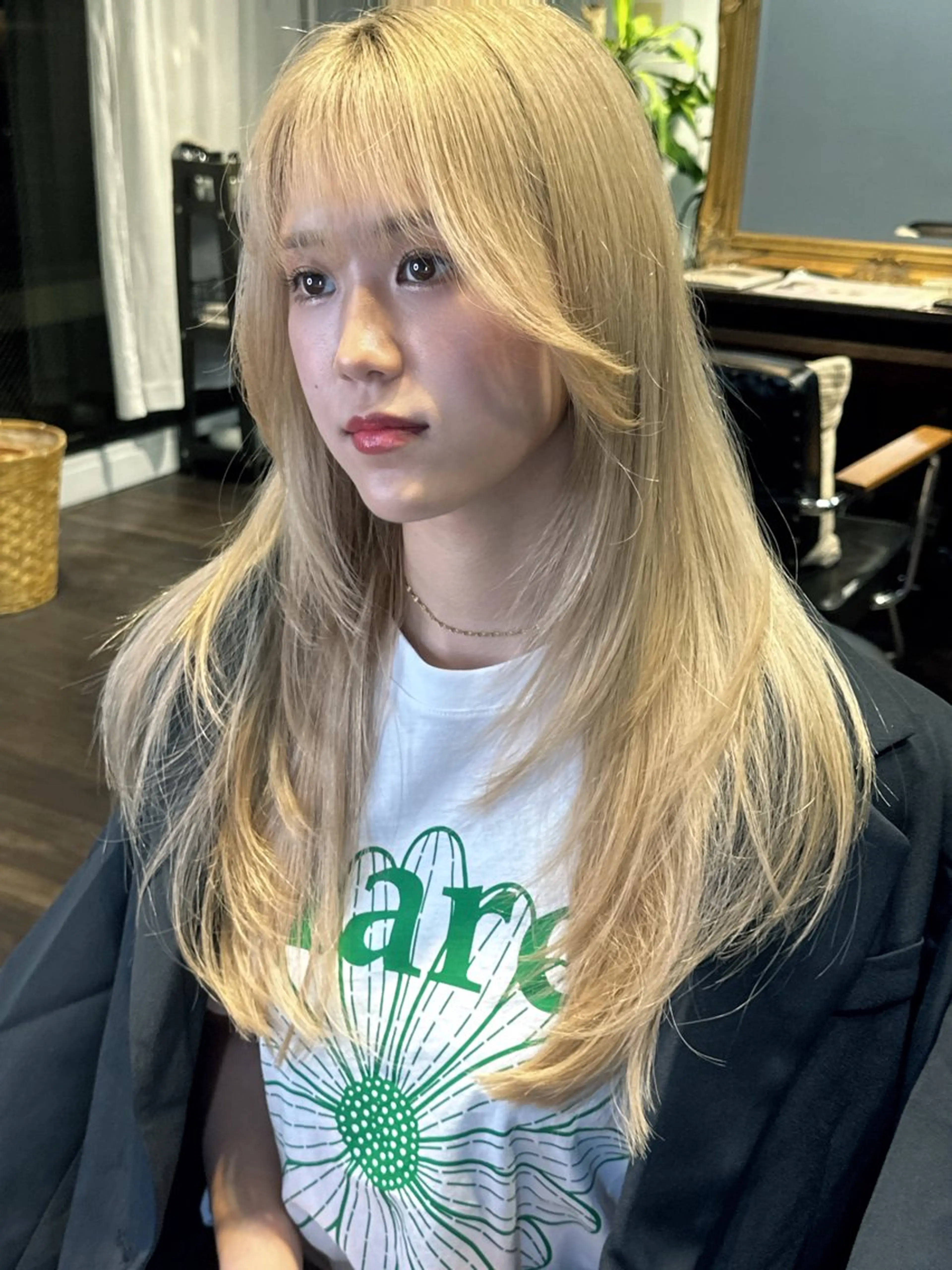 ロング カラー カット ヘアカラー 🎀ミルクティー/暖 色×レイヤー/マリアのヘアスタイル