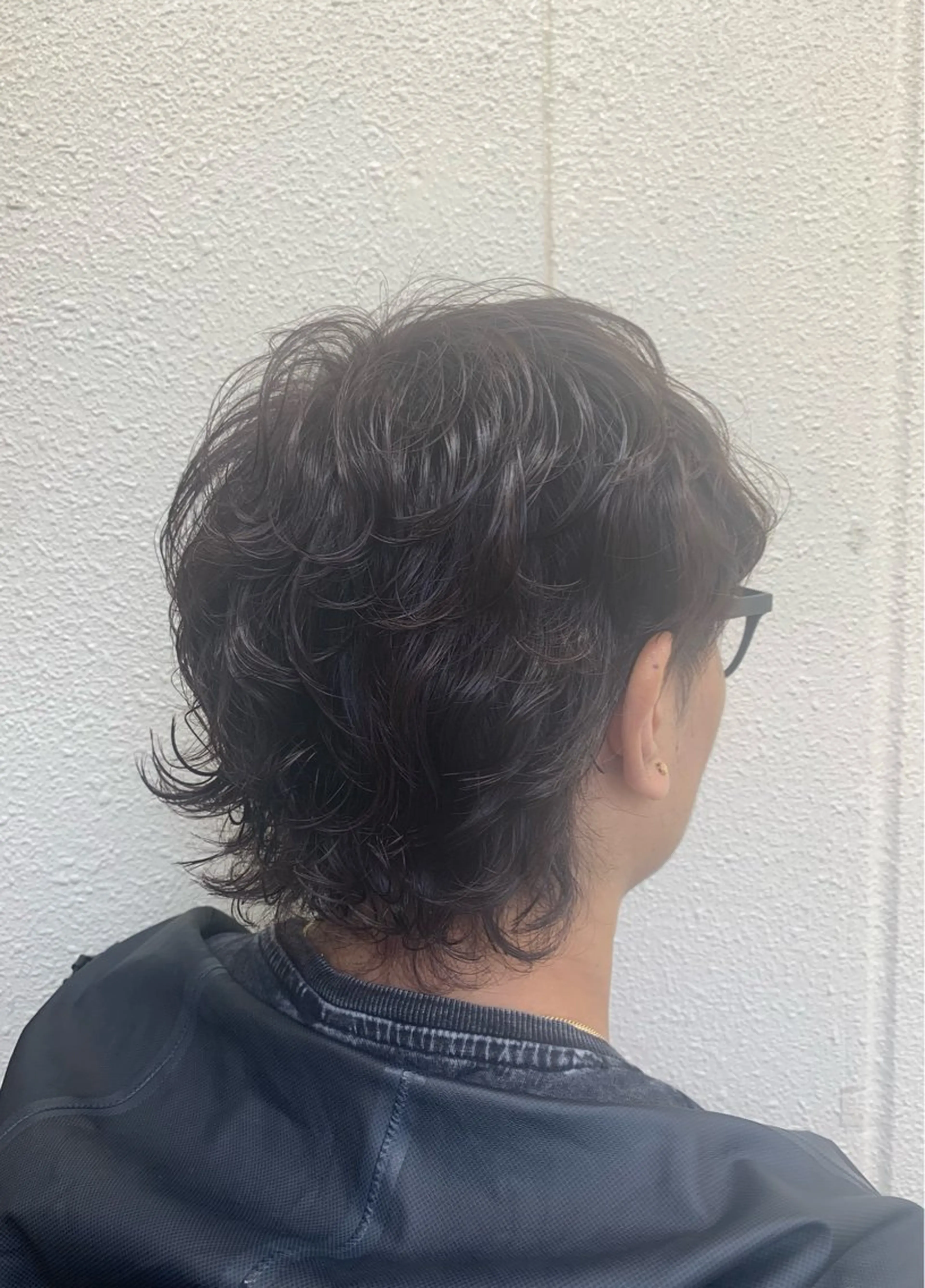 パーマ メンズ メンズパーマ メンズウルフカット ウルフカット 秋葉 万柚子のヘアスタイル