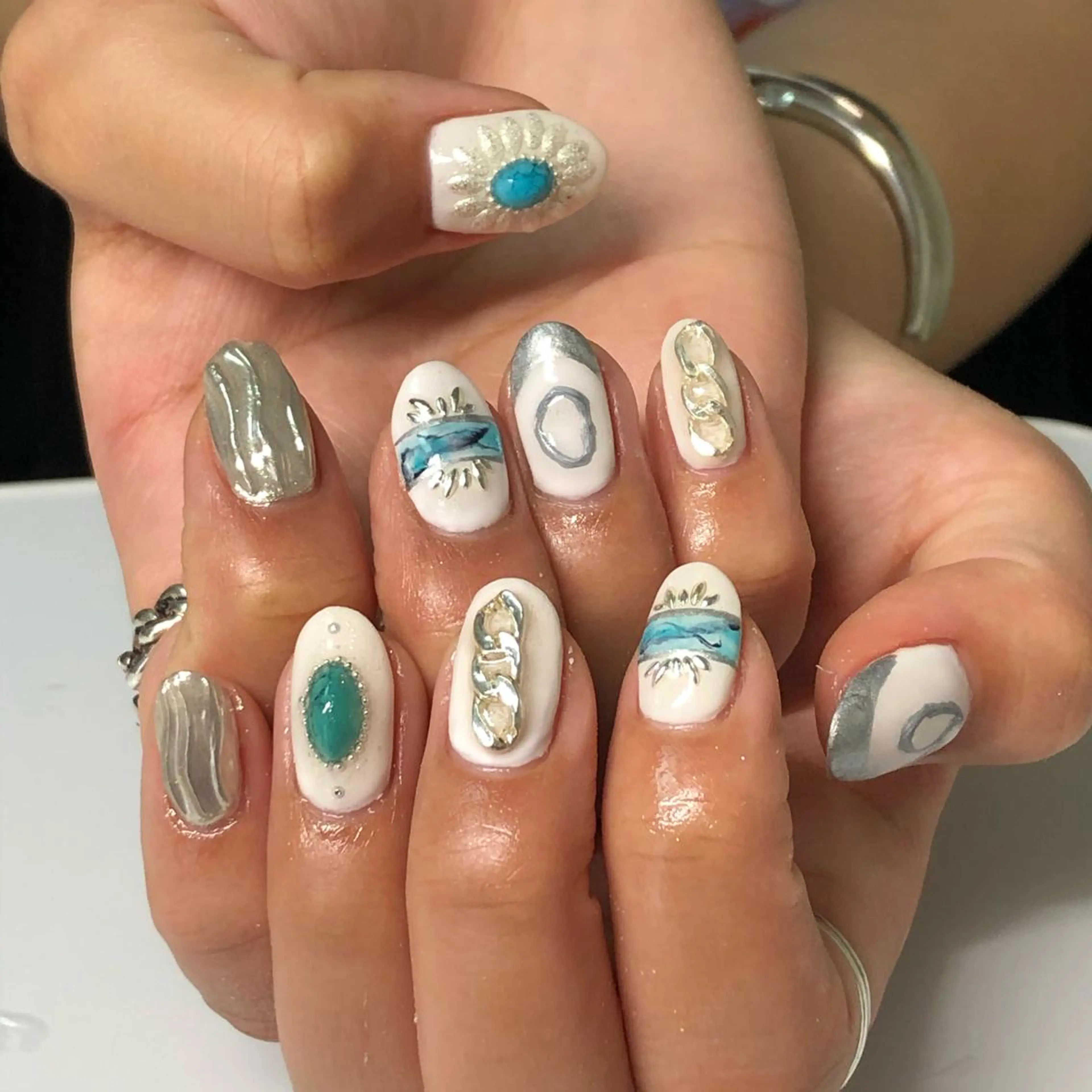 ネイル ハンドネイル nail roomのネイルデザイン