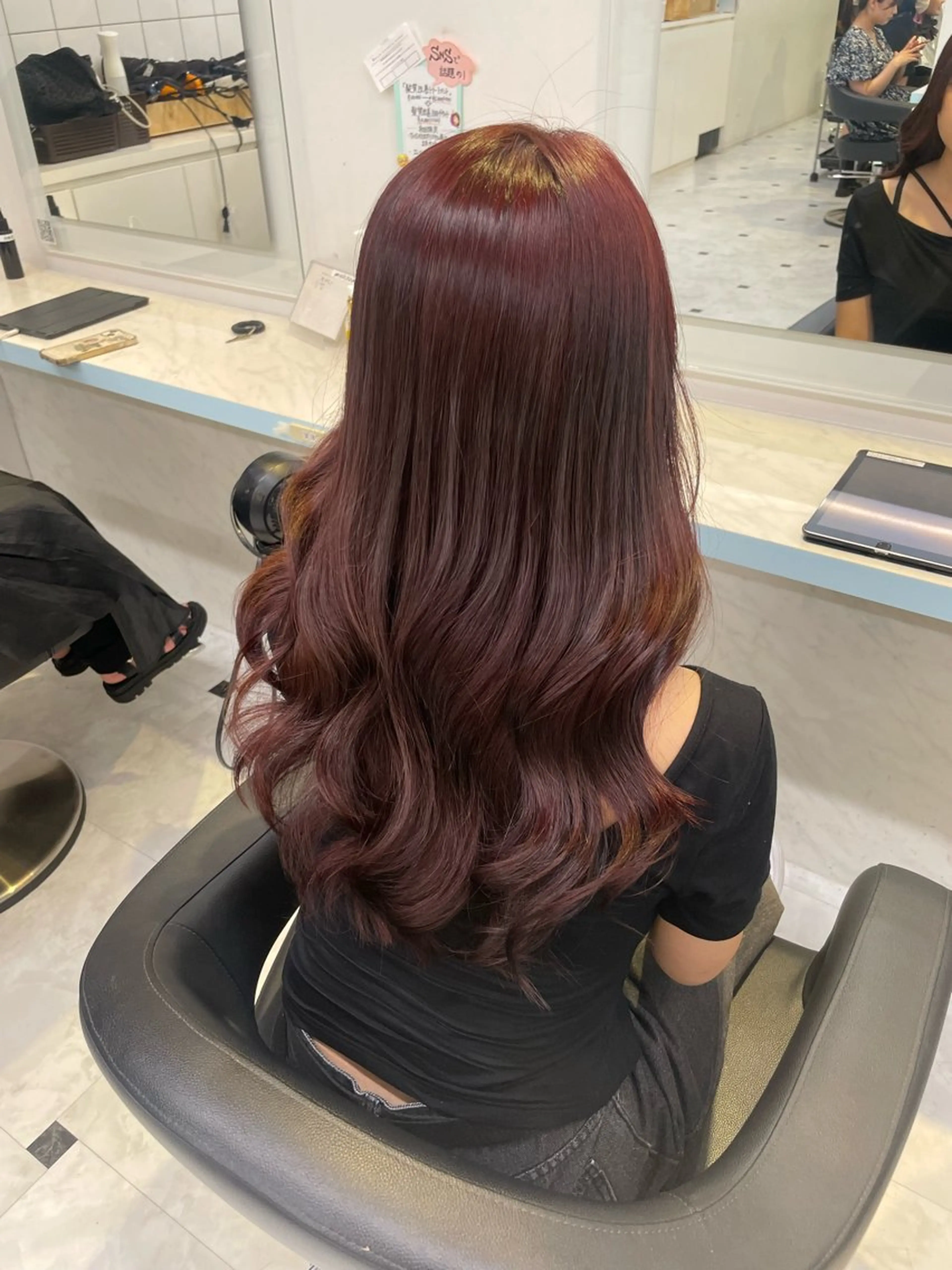 セミロング カラー ヘアカラー トリートメント 🤍韓国大人っぽ ベージュMAI🤍のヘアスタイル