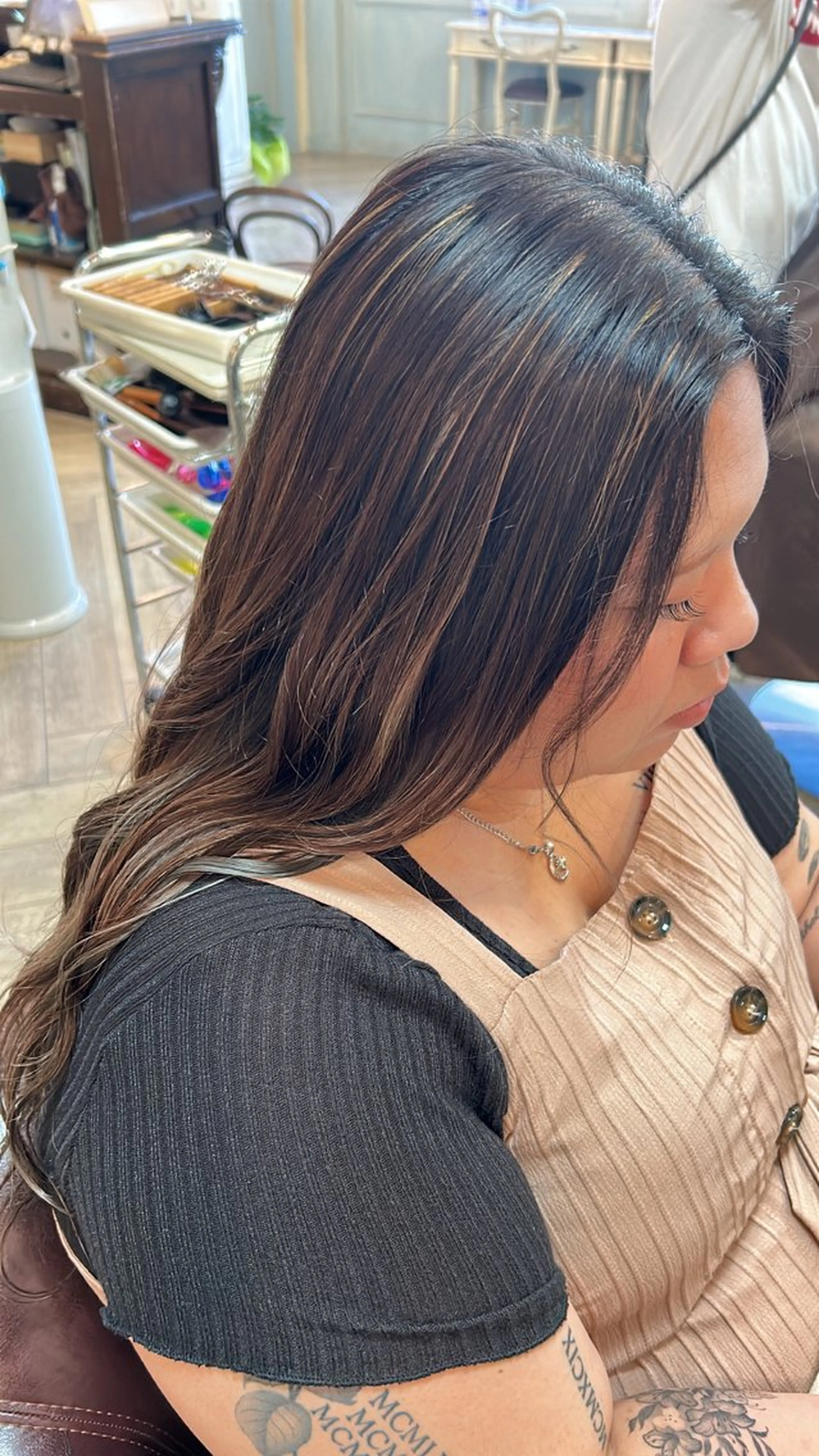 ロング カラー アオバ / ハイトーンカラーのヘアスタイル