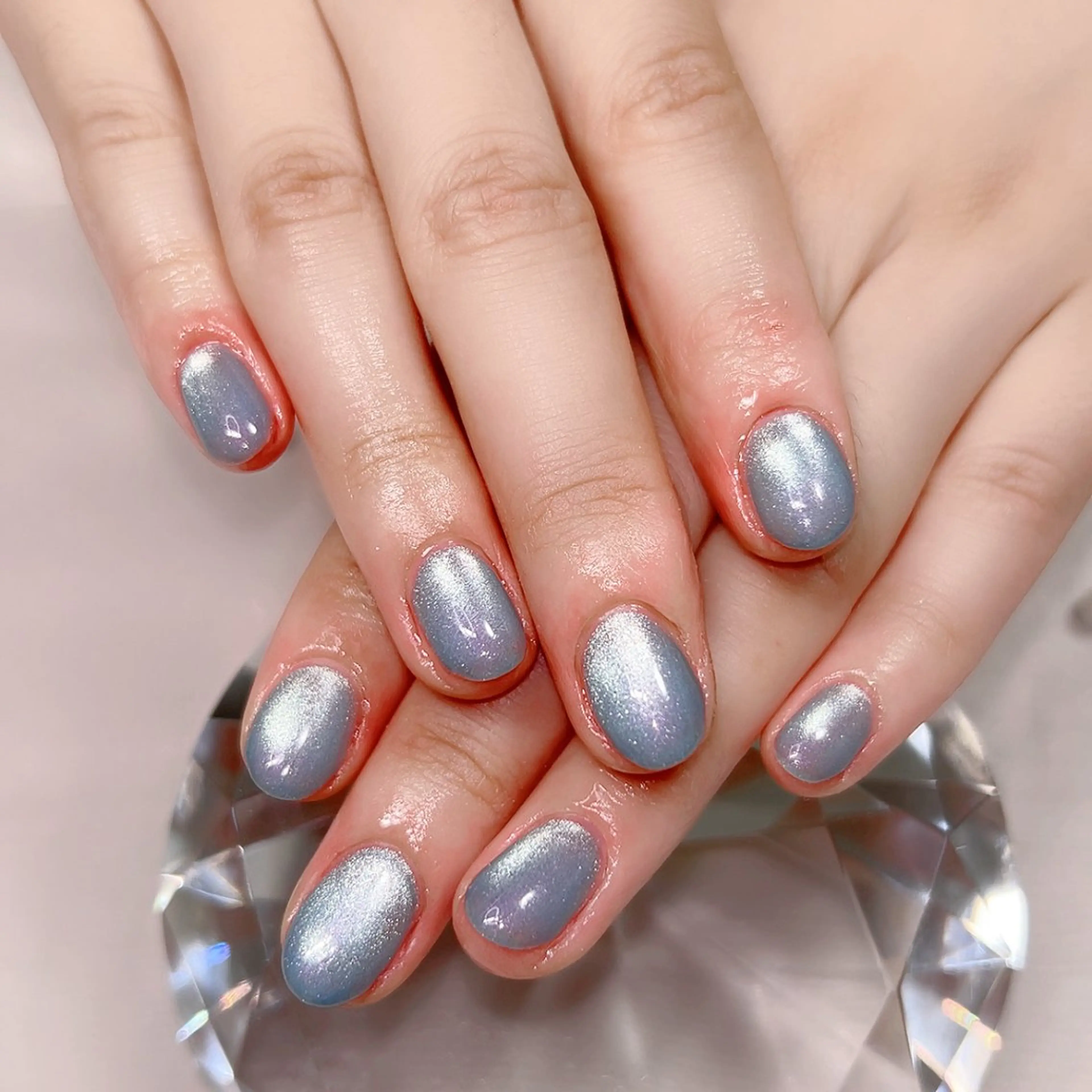 ネイル マグネットネイル マグネットワンカラー ワンカラーネイル ぷっくりネイル 春ネイル ハンドネイル Cute Tips nailのネイルデザイン