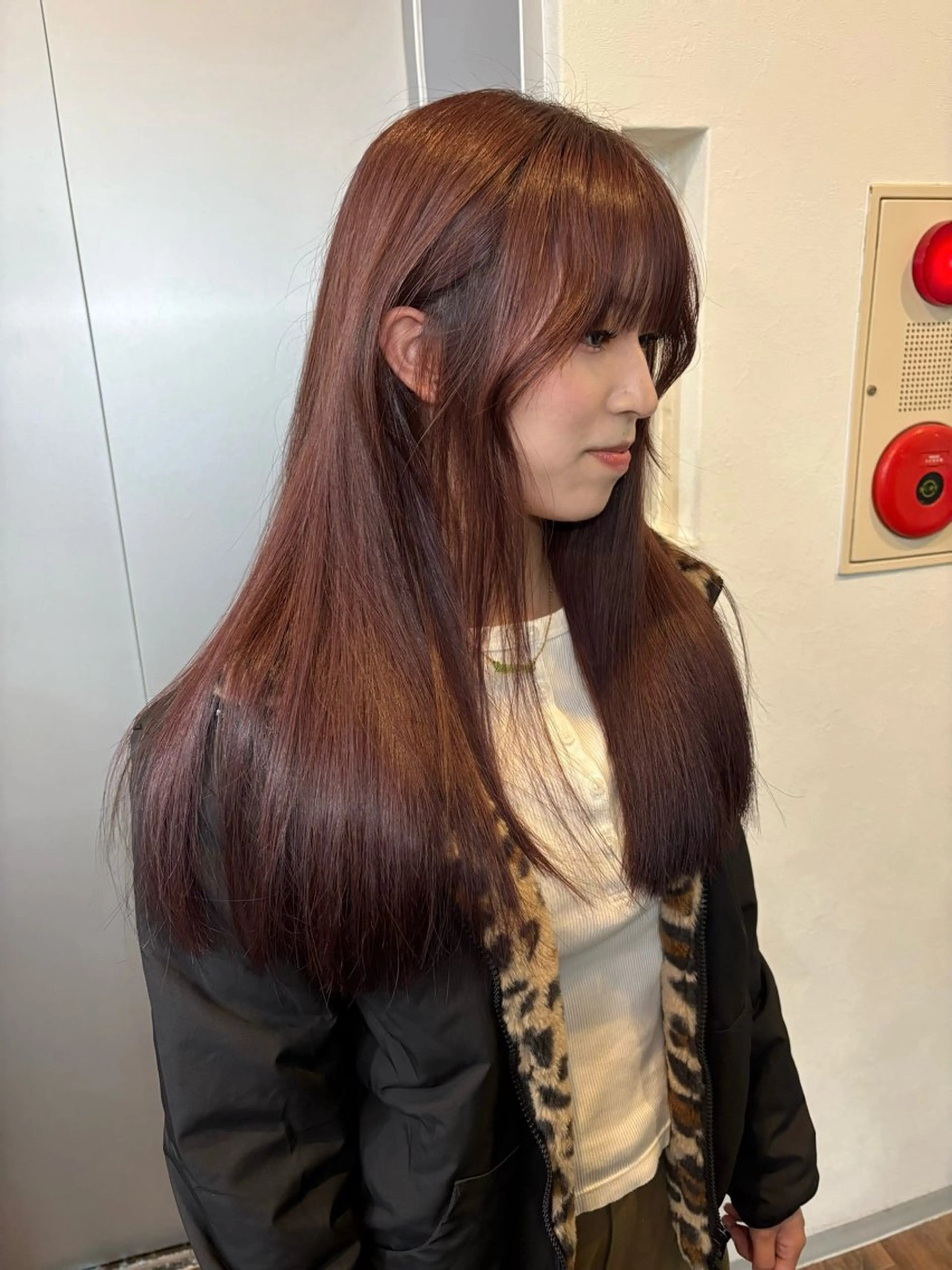 ロング カラー ラベンダーカラー ヘアカラー なんば🍓 似合わせカラー🐬のヘアスタイル