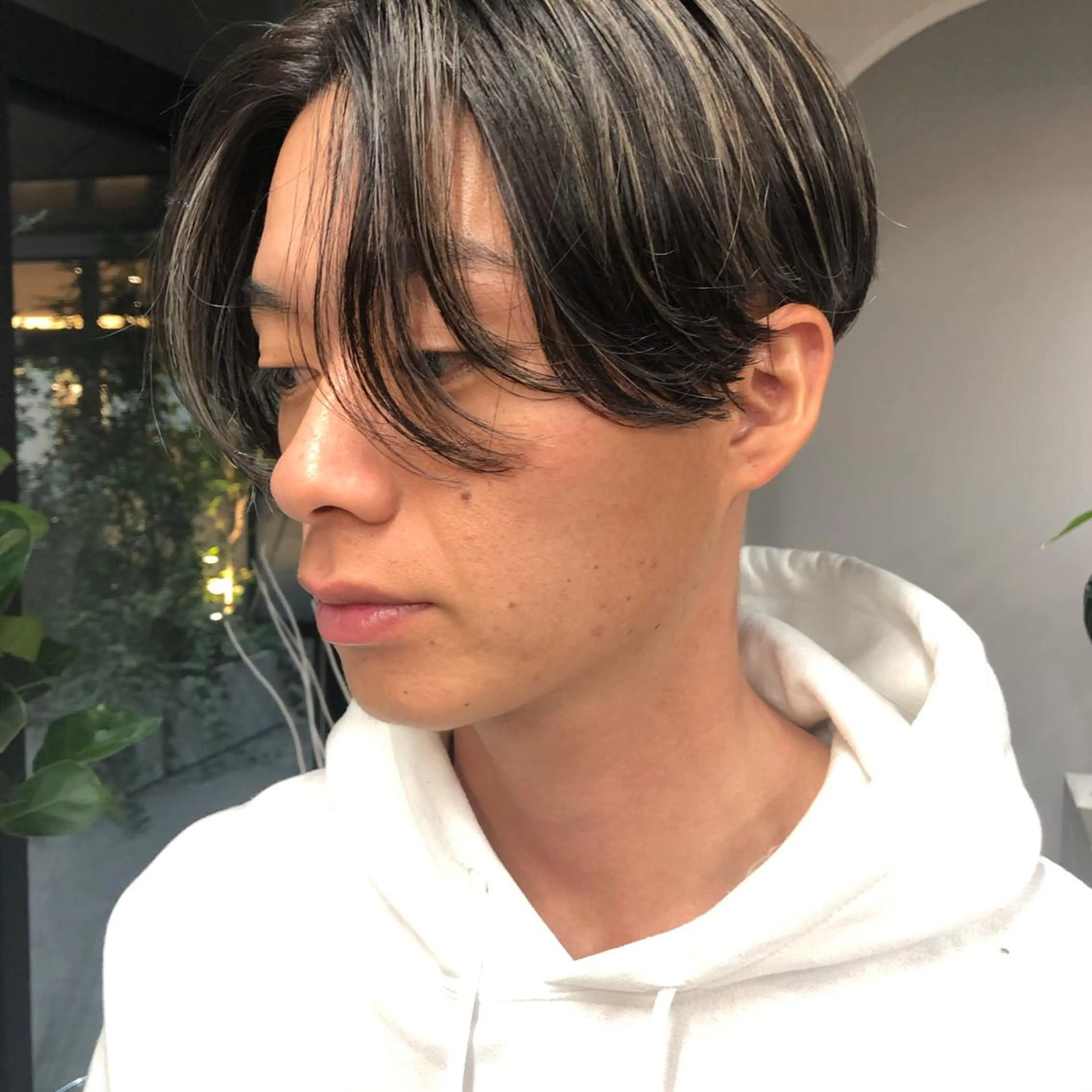 ショート カラー メンズ マエダ リョウのヘアスタイル