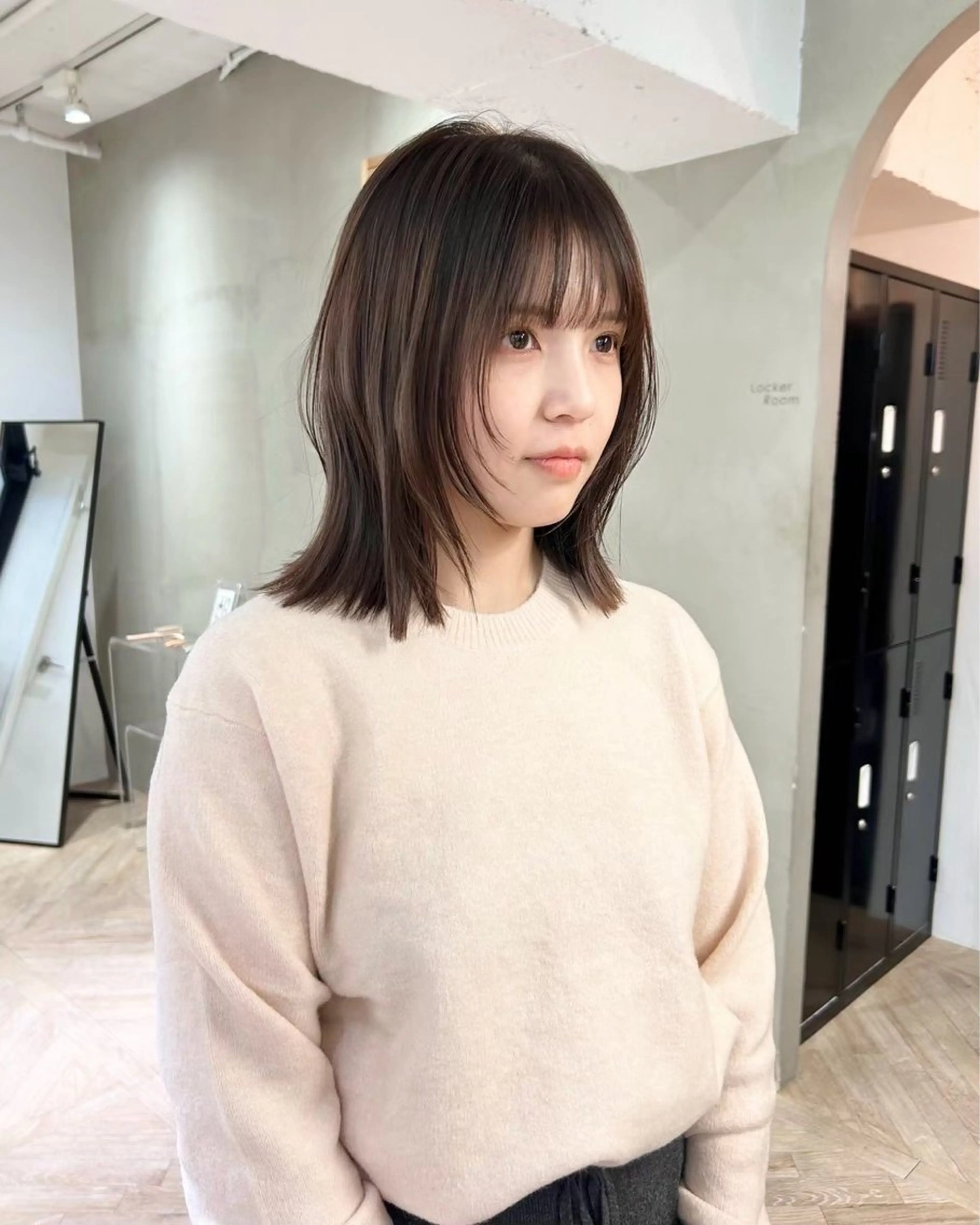 ミディアム カラー 透明感カラー 似合わせカット 縮毛矯正 ヘアカラー あやか🌼 カラーモデル/栄のヘアスタイル