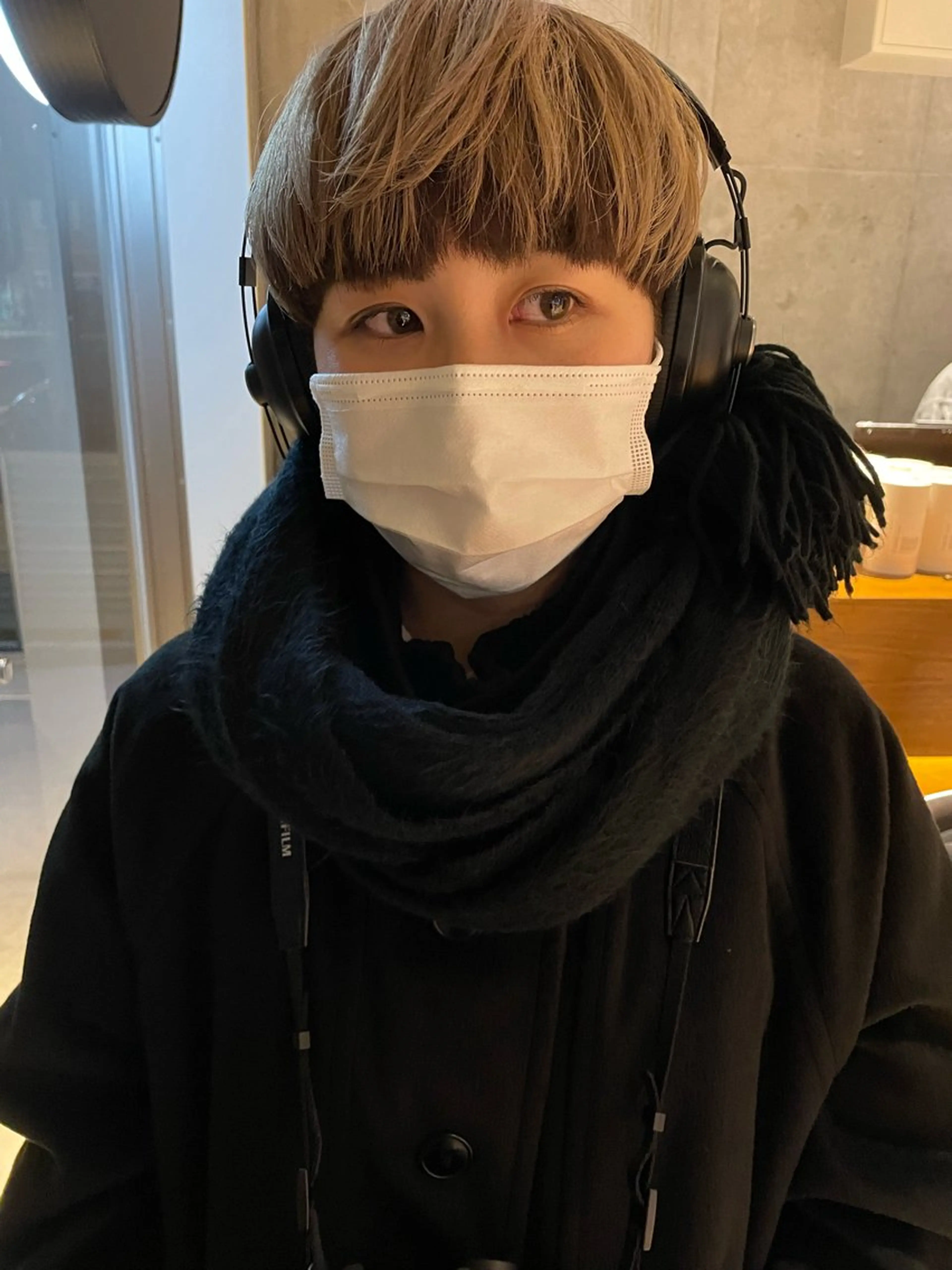 ショート カラー ブリーチ デザインカラー カット ヘアカラー パーマ/レイヤー カットmito⭐︎のヘアスタイル