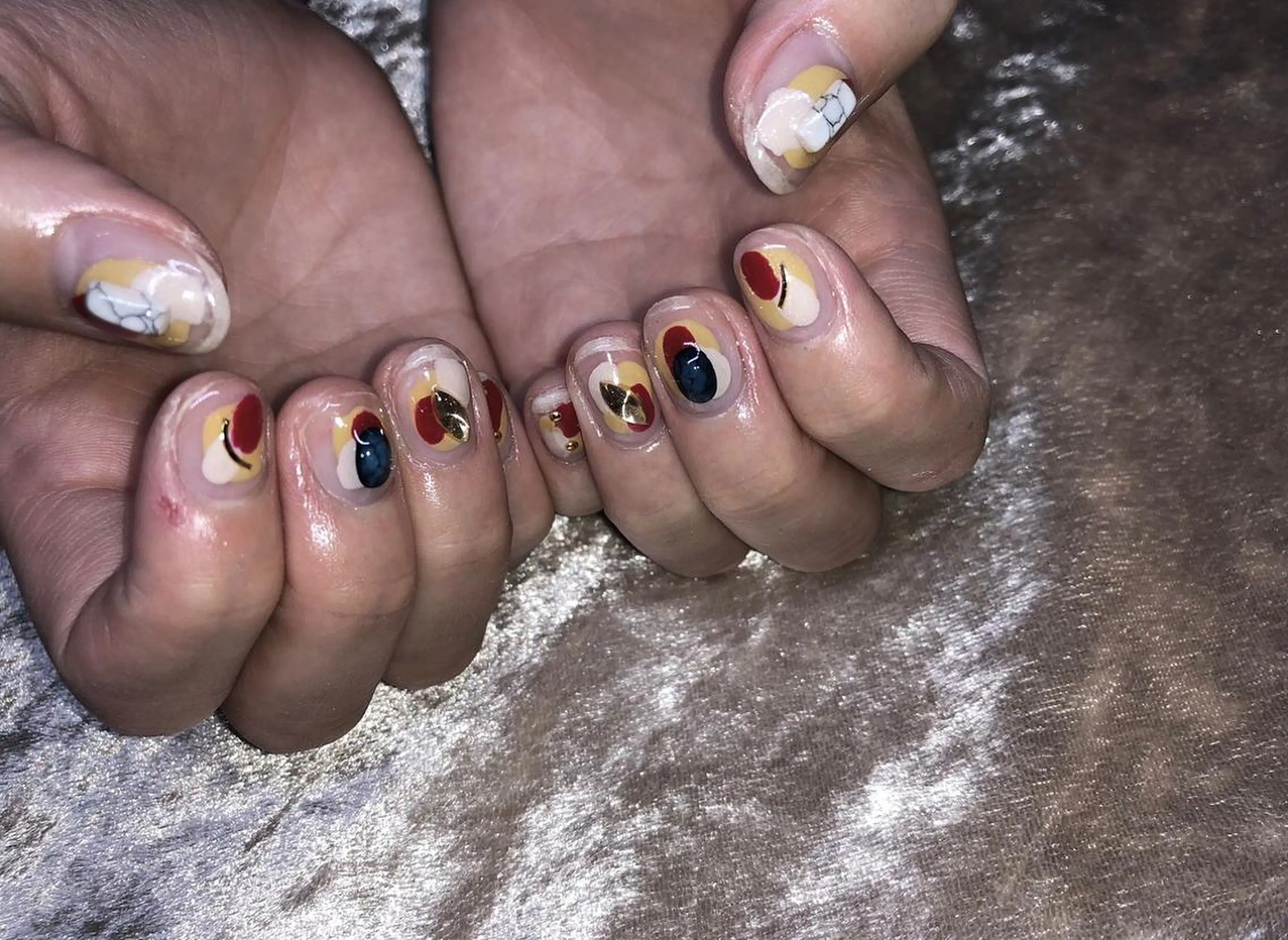 ネイル ハンドネイル パラあり！フィルイン 美フォルムのネイルデザイン