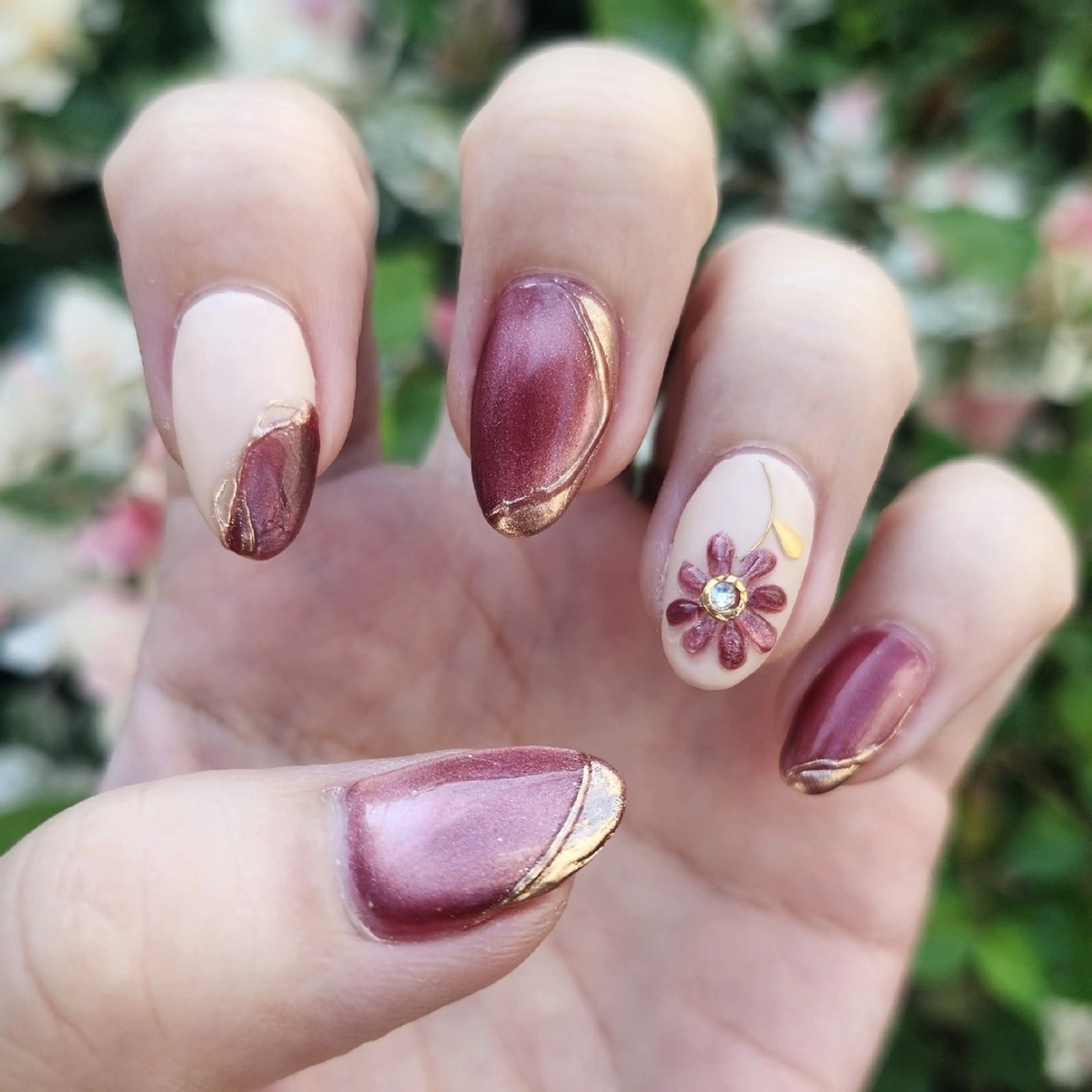 ネイル マグネットネイル ミラーネイル Nail salon K TOMO西川越のネイルデザイン