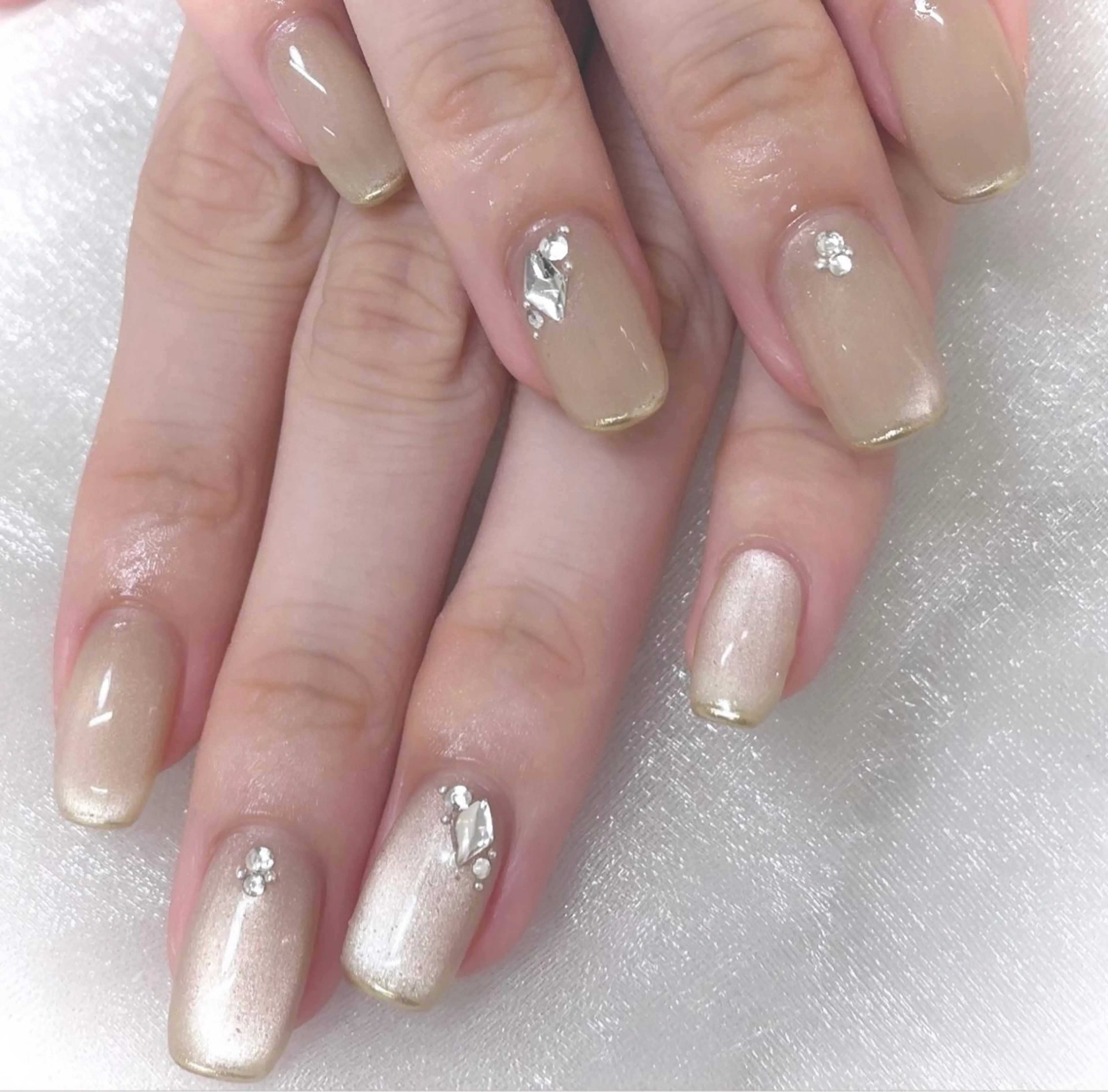 ネイル ハンドネイル Nailist. emiのネイルデザイン