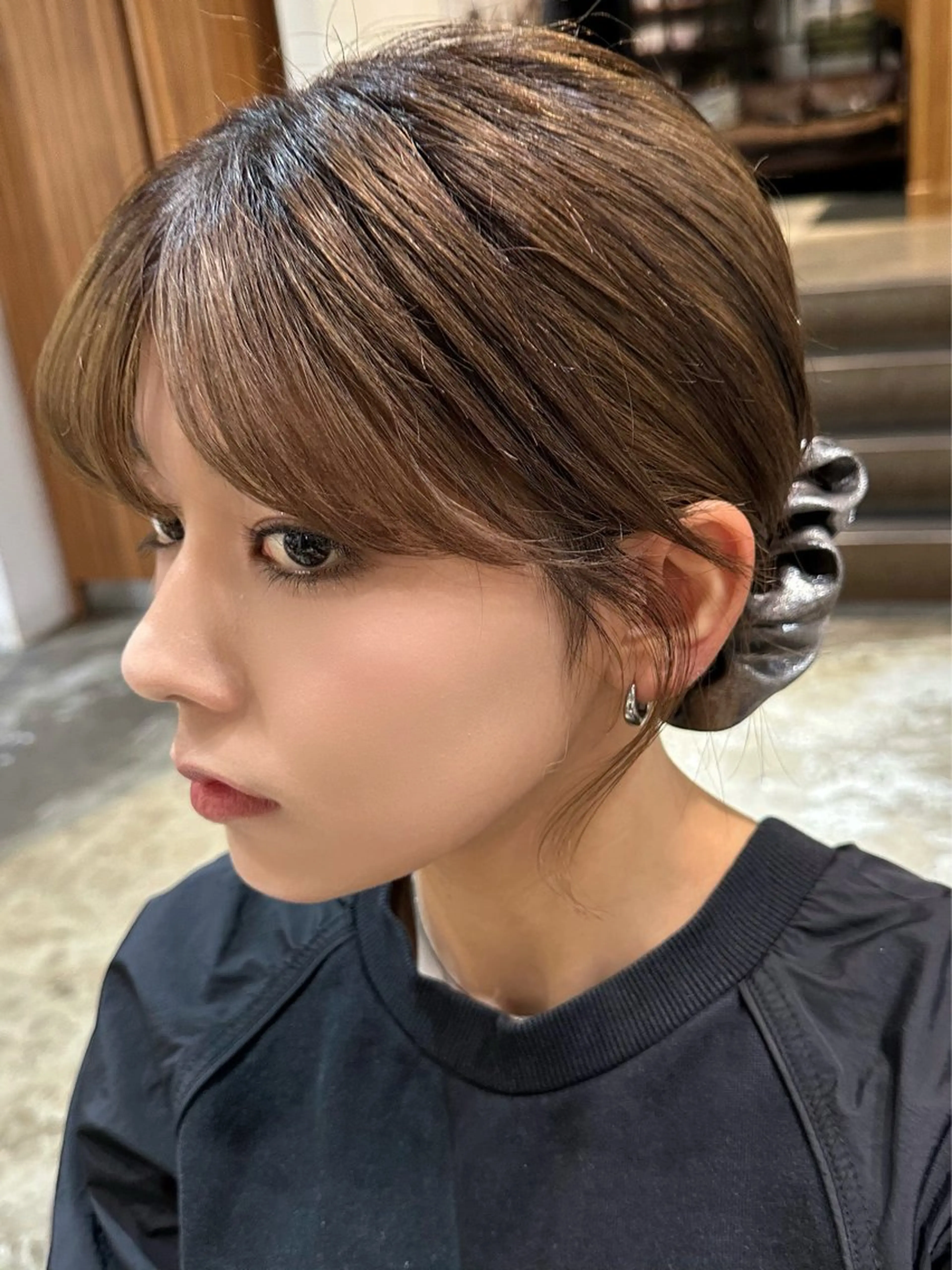 セミロング ヘアアレンジ おくれ毛 NORA  GINZA所属・NORA銀座 NATSUMIのヘアスタイル