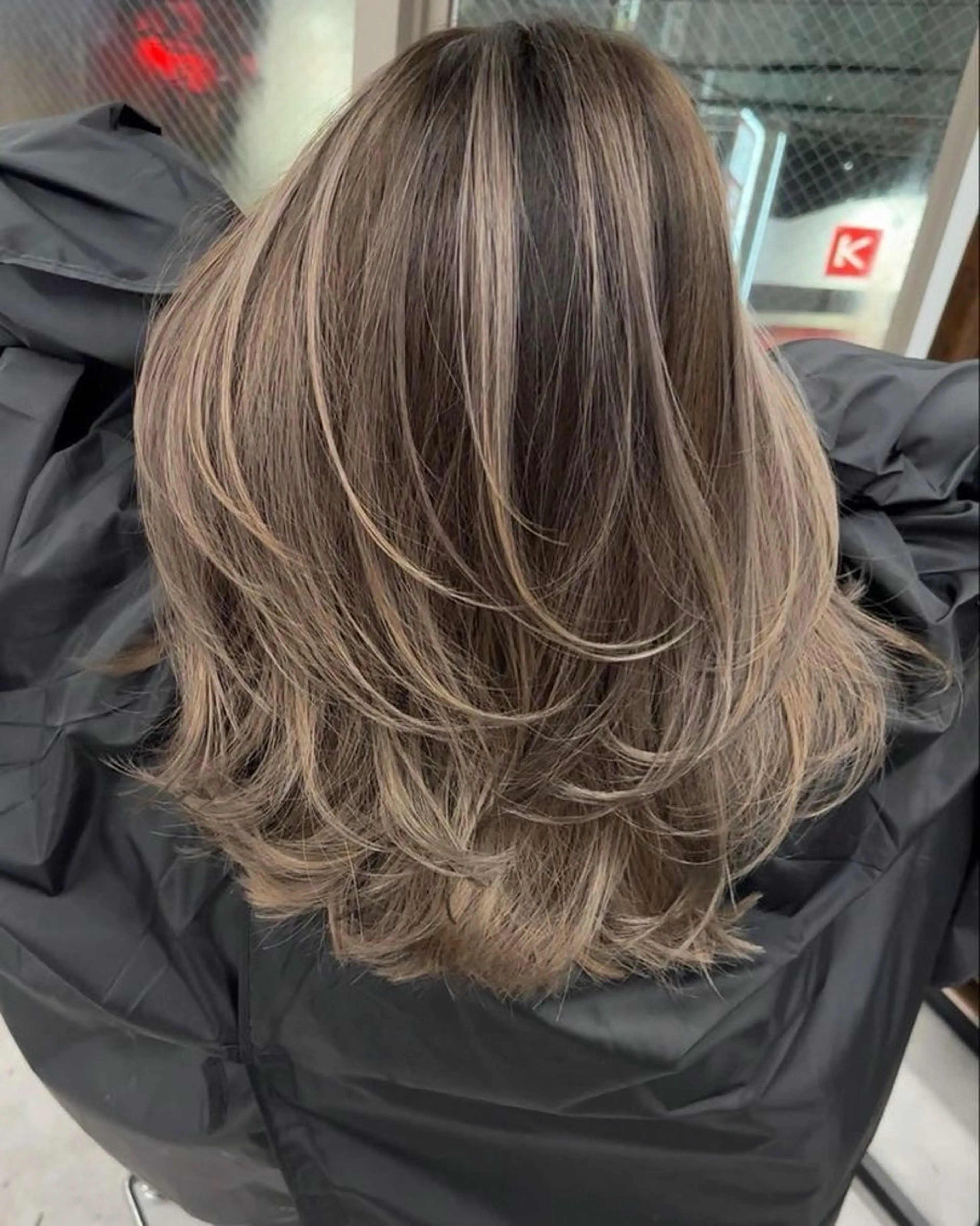 セミロング 宇野愛華∕ 似合わせショートのヘアスタイル