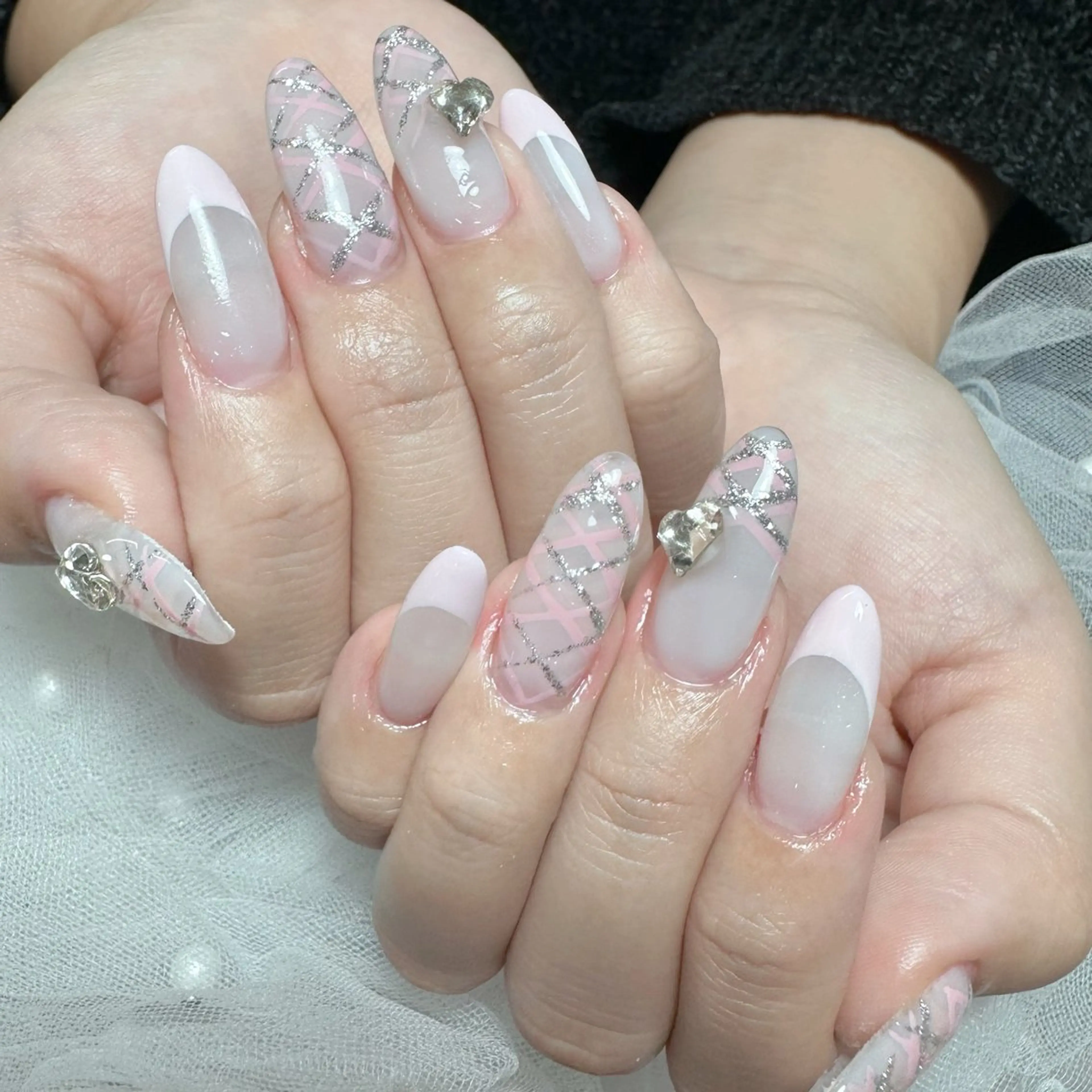 ネイル ハンドネイル 🎀nana🫧 ワンホンネイル🎀のネイルデザイン