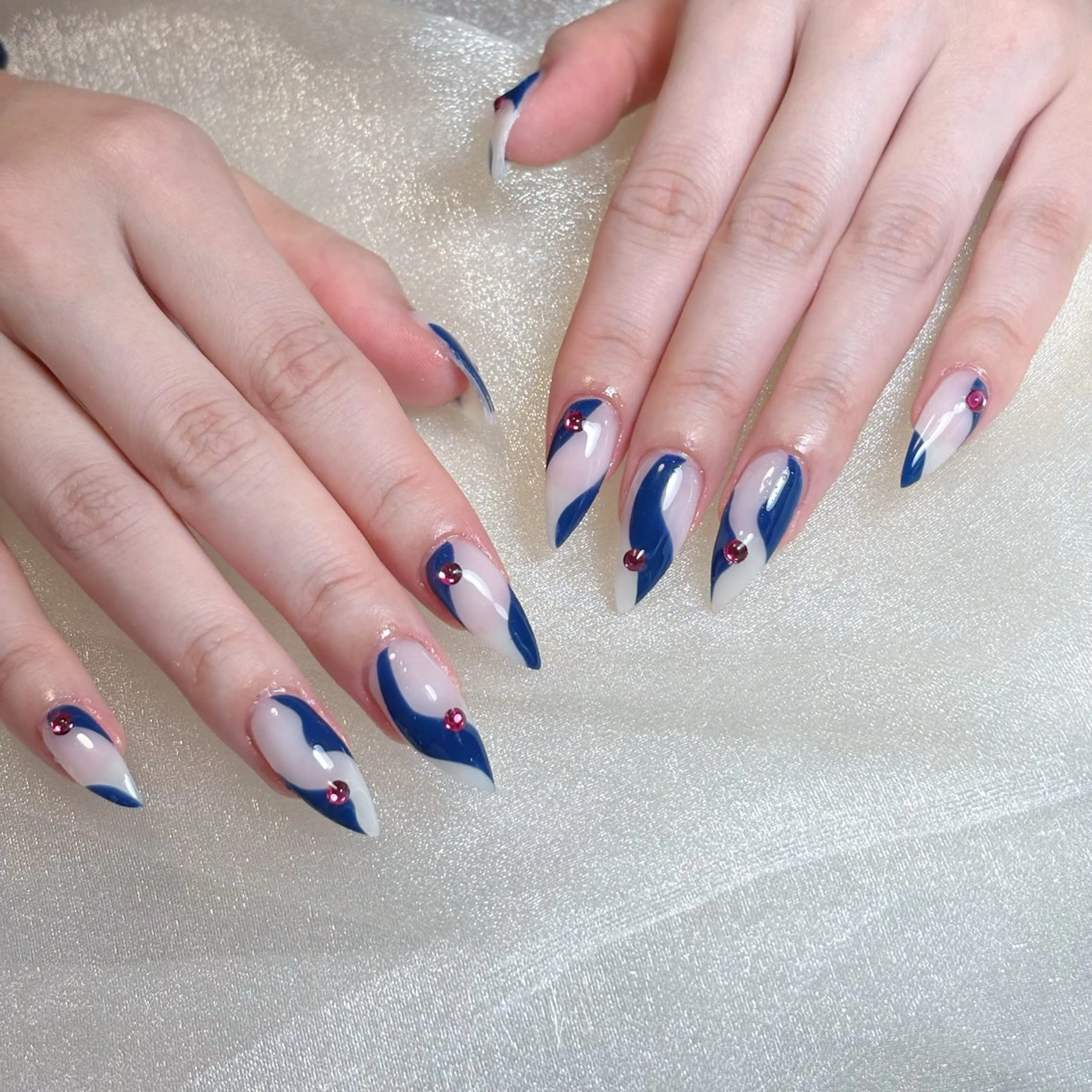 ネイル ネイル👑クイーンズ NailQueensのネイルデザイン