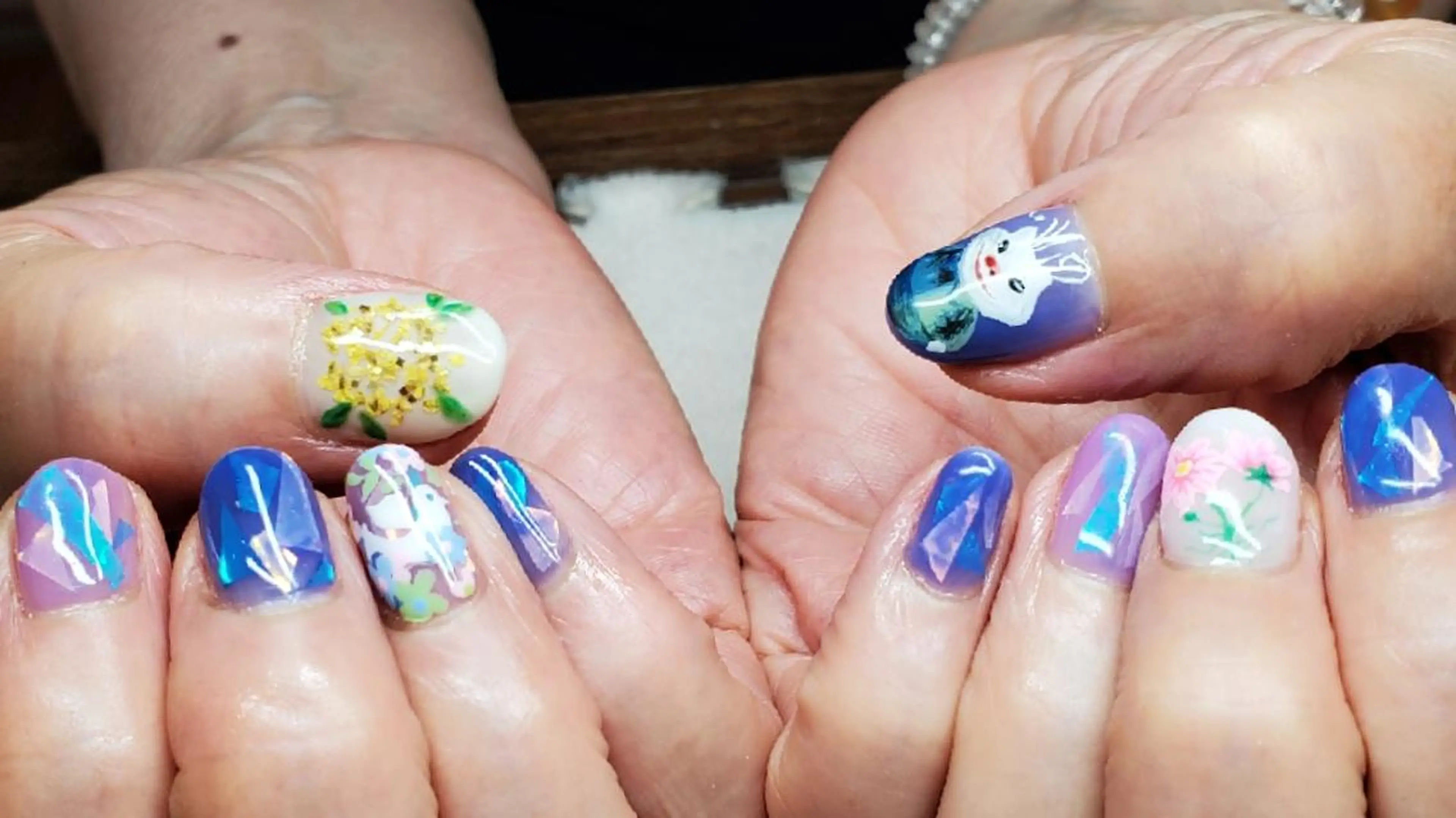 ネイル オーロラネイル おで@ oderi_nailのネイルデザイン