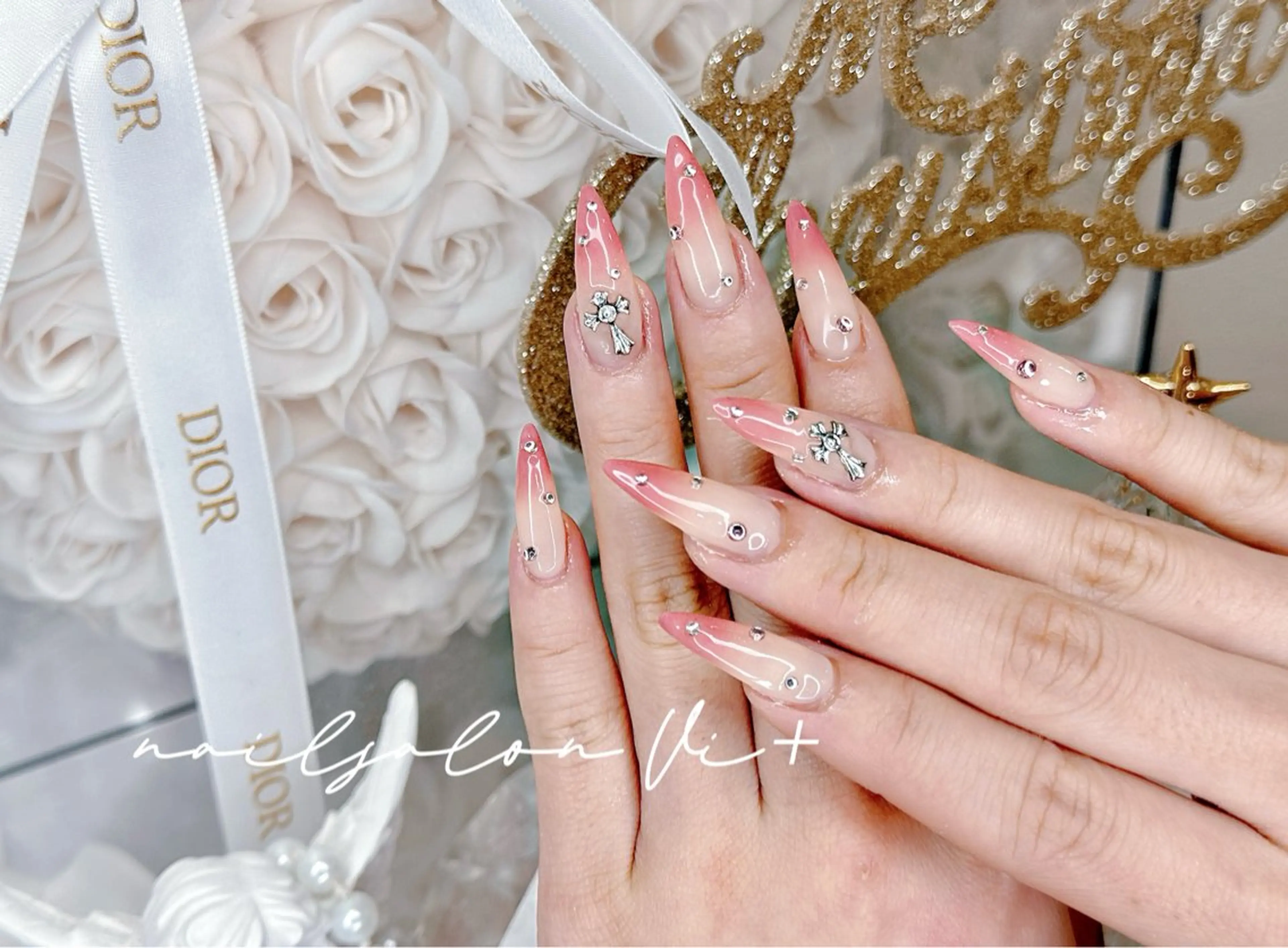 ネイル ハンドネイル ✨Nailsalon Vi+✨のネイルデザイン
