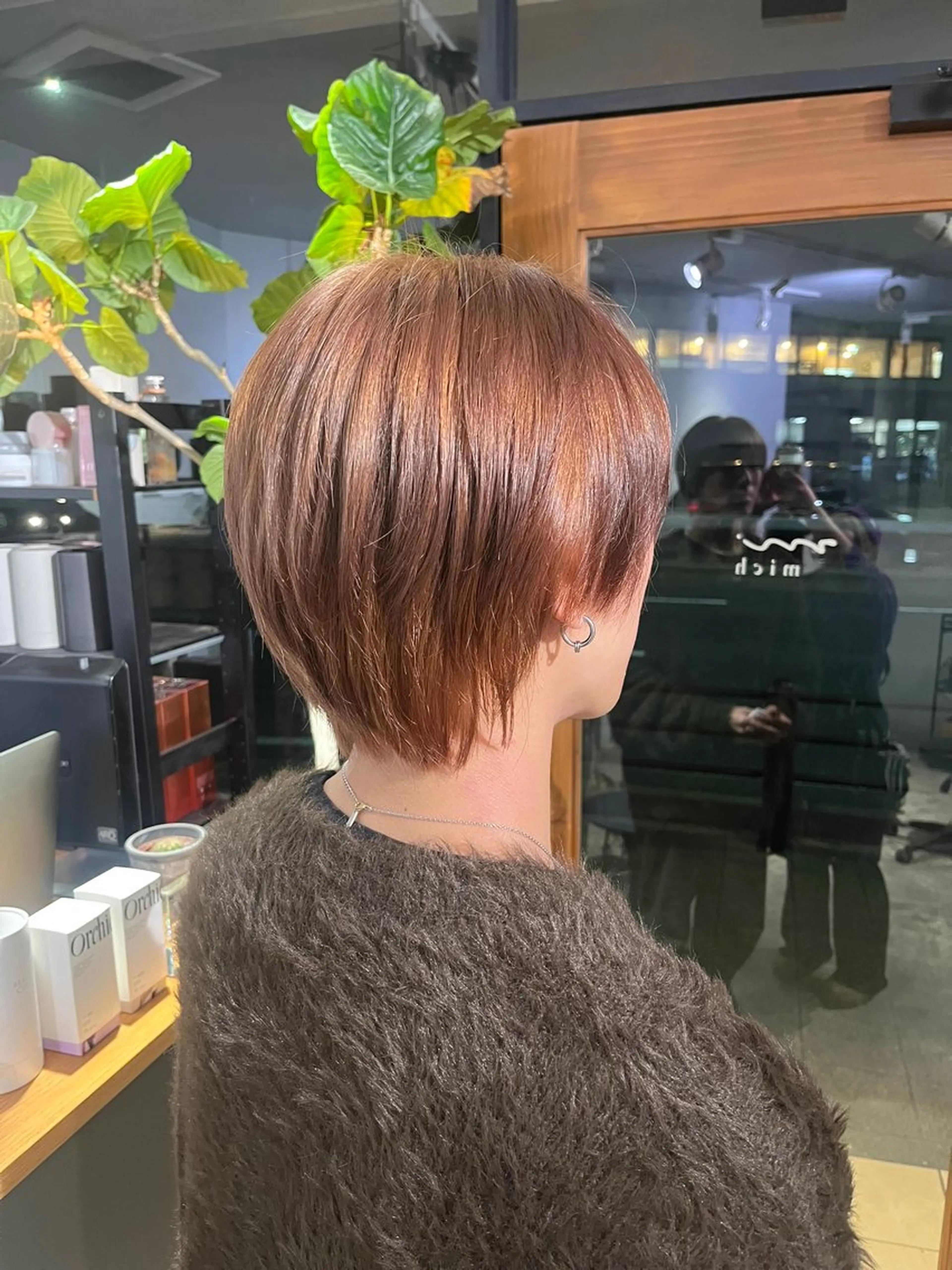 カラー メンズ ブラウンカラー オレンジ オレンジブラウン ヘアカラー 友 美海のヘアスタイル