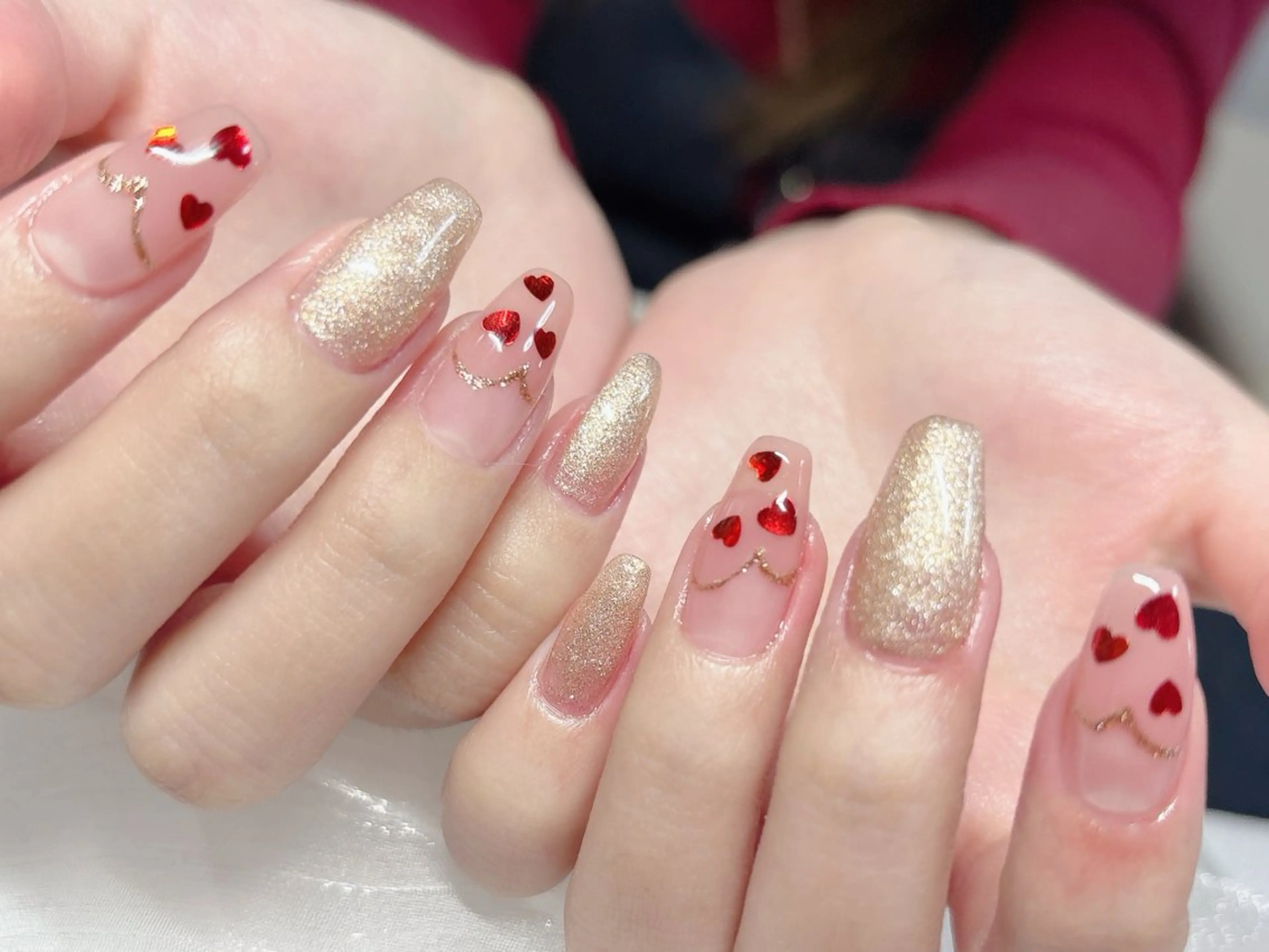 ネイル バレンタイン ハンドネイル ハンドケア Nail •Head スパFortunaのネイルデザイン