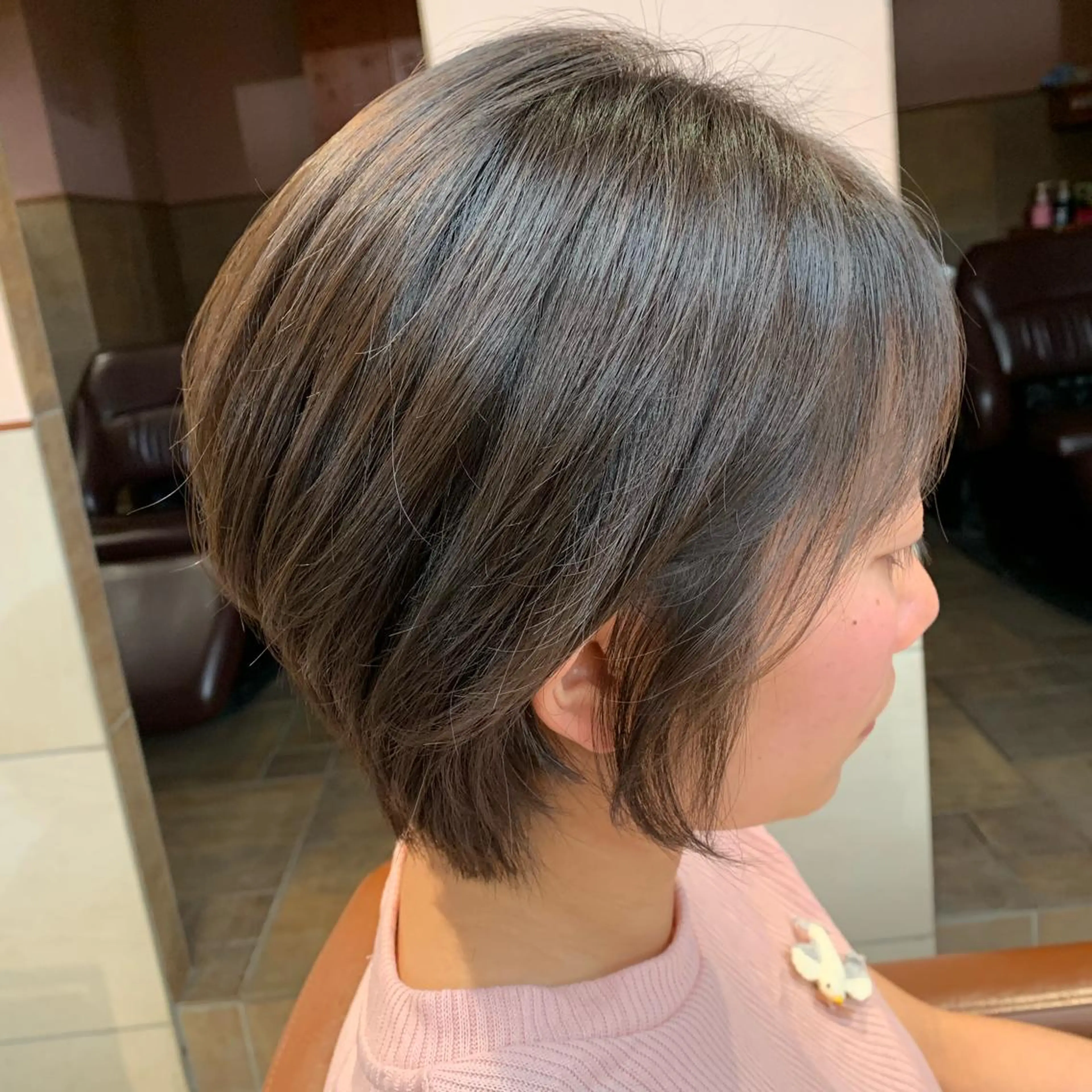 ショート カラー 加藤 綾華のヘアスタイル