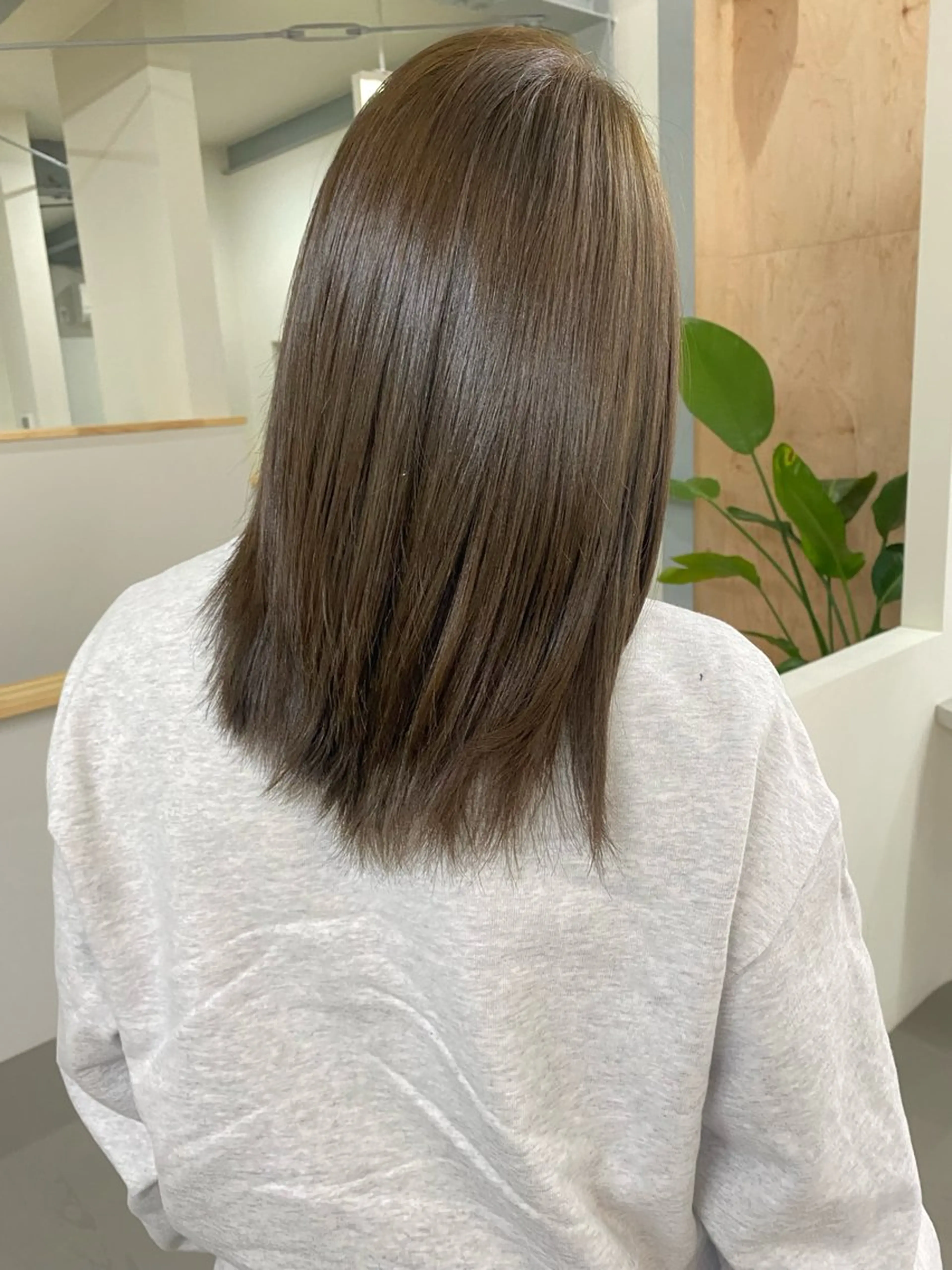 カラー ベージュカラー オリーブベージュ 檜 果歩のヘアスタイル