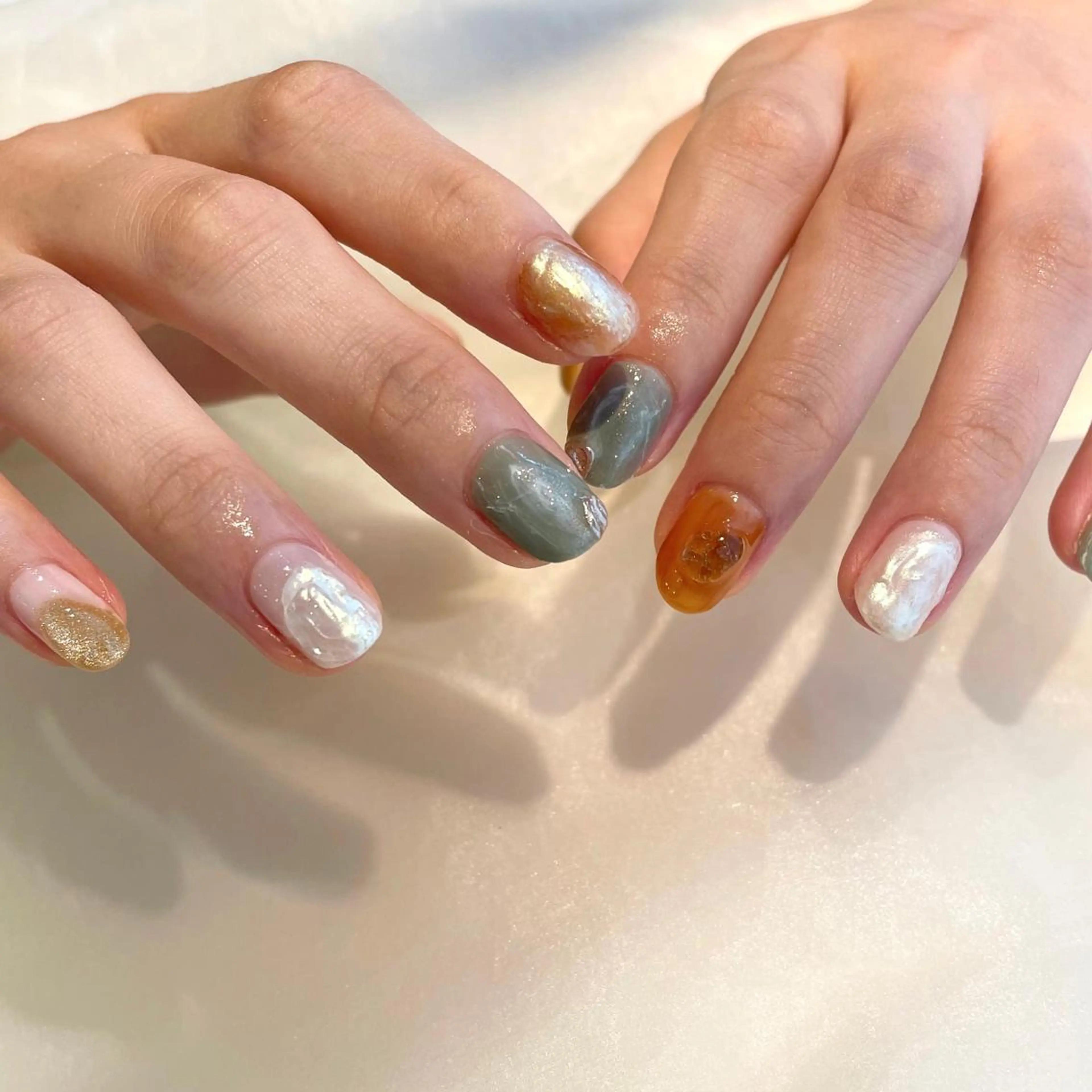 ネイル ハンドネイル 新井 ひなののネイルデザイン