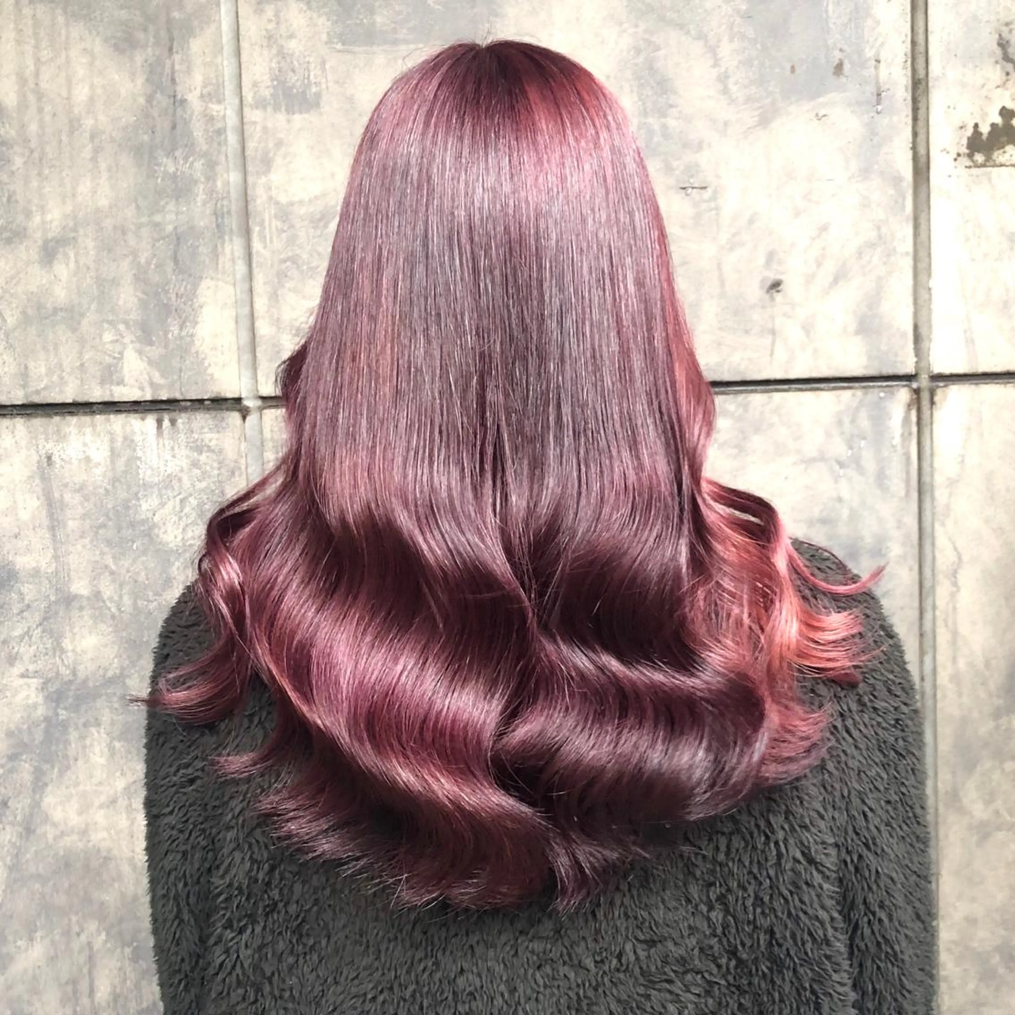 ロング カラー ブリーチ ヨシンモリ ムルギョル巻き 韓国風ヘア シースルーバング K-POP好き美容師 🇰🇷Kai.Yのヘアスタイル