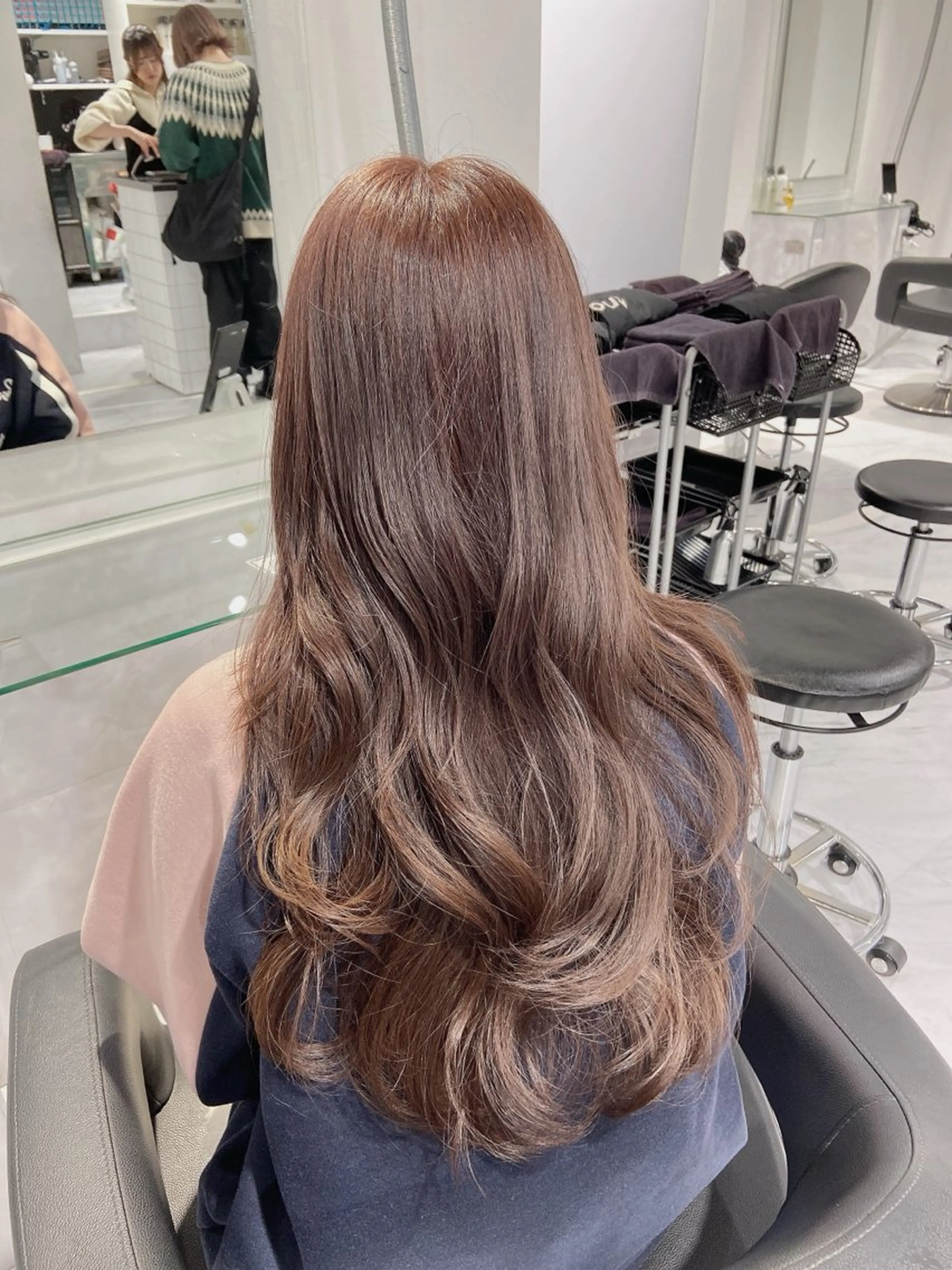 セミロング カラー ヘアカラー レイヤー✂︎赤み消し 髪質改善/井上健太のヘアスタイル