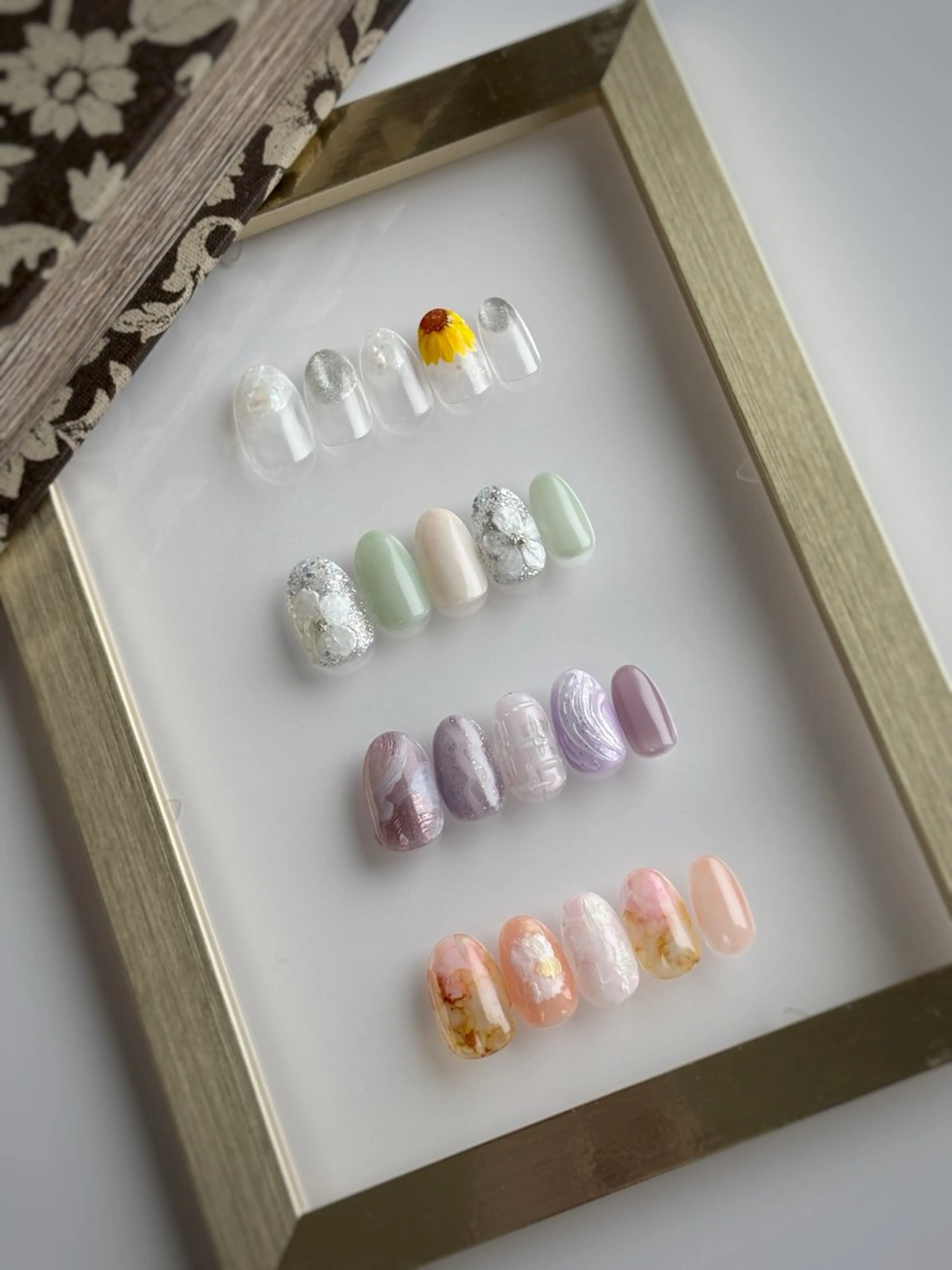 ネイル ころろんネイル nazuのネイルデザイン