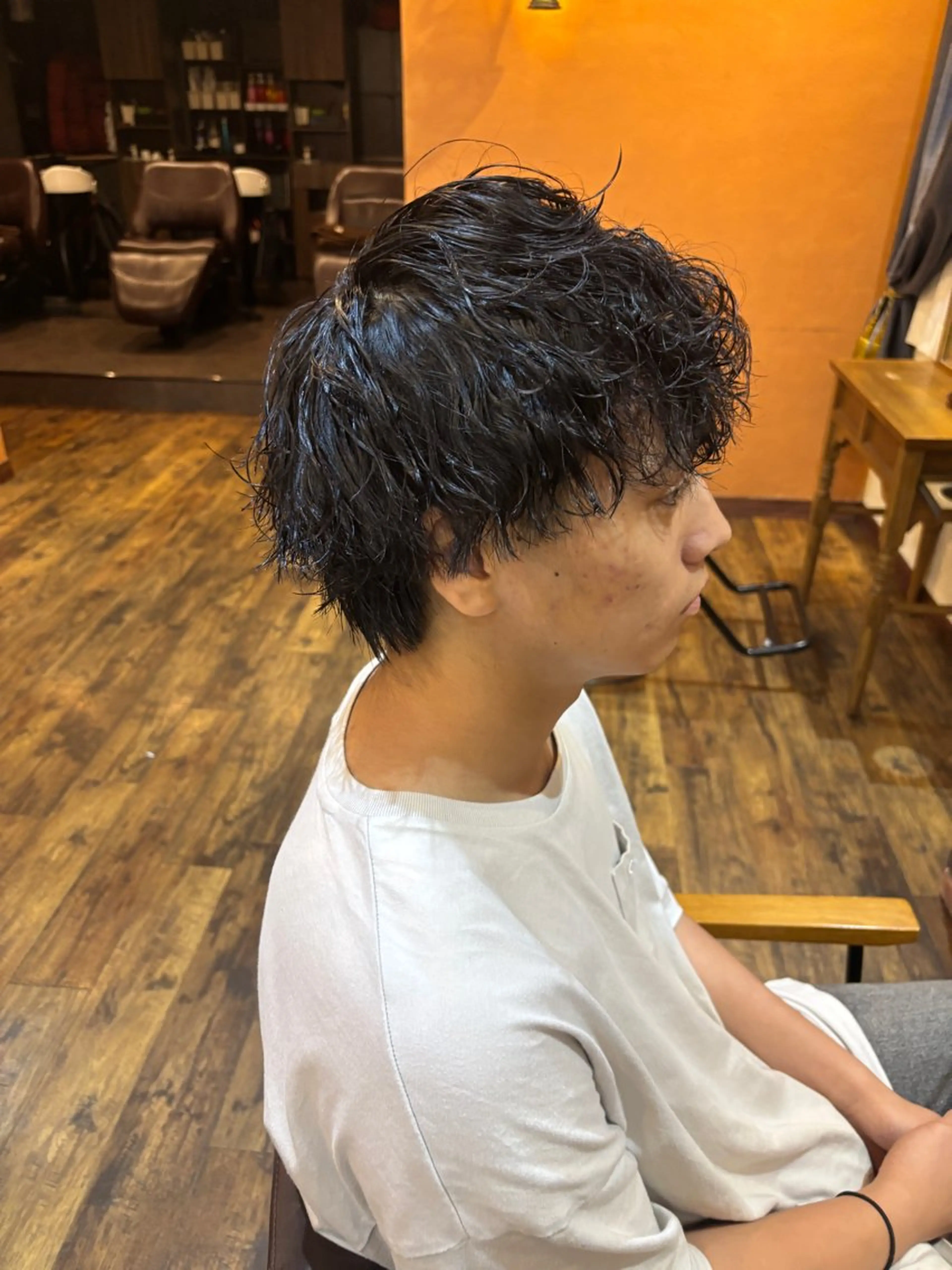 メンズ 波巻きパーマ 菅野 涼 ARTS litaのヘアスタイル