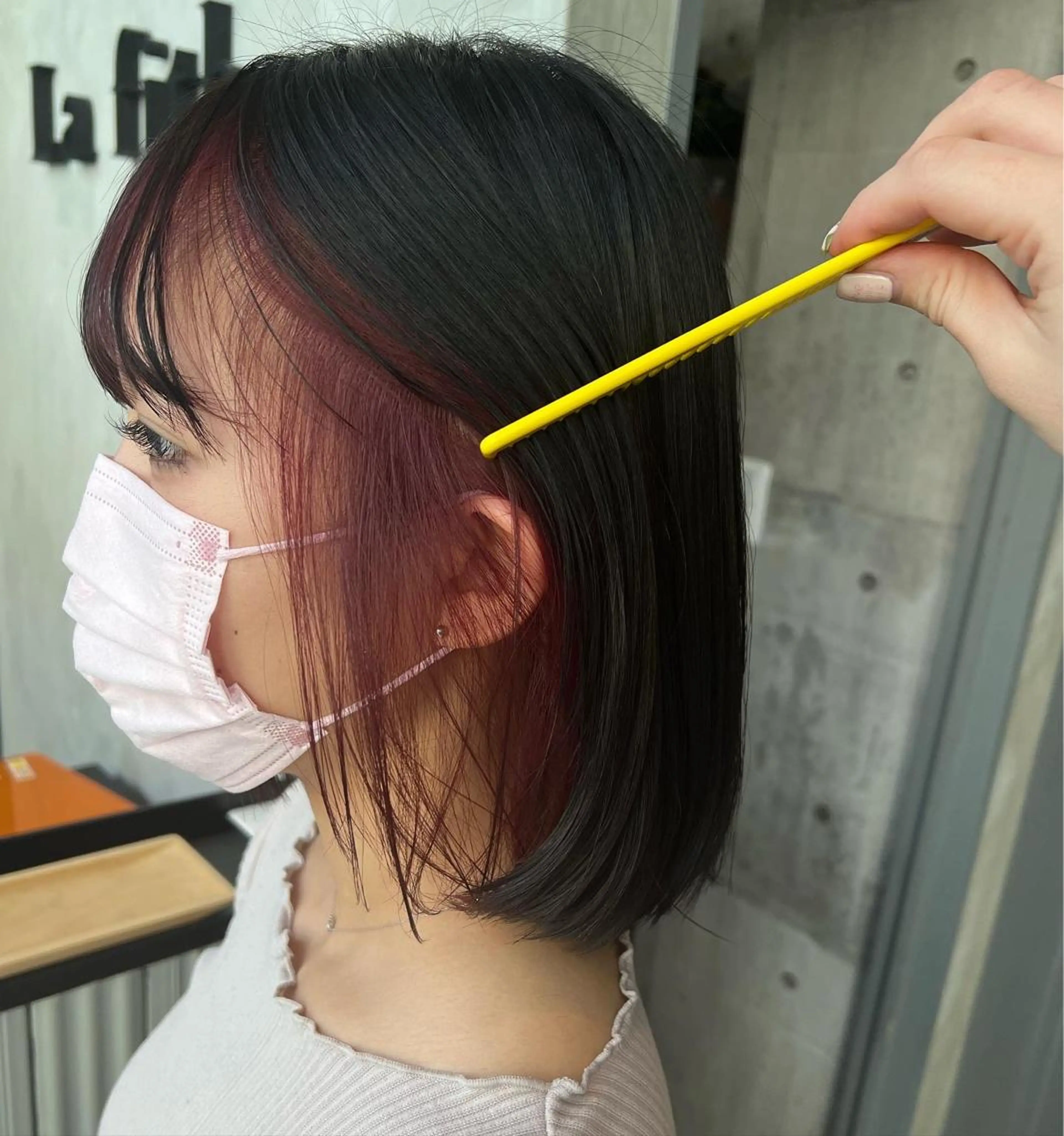 イヤリングカラー＋カット＋薬剤除去🌈💚の写真