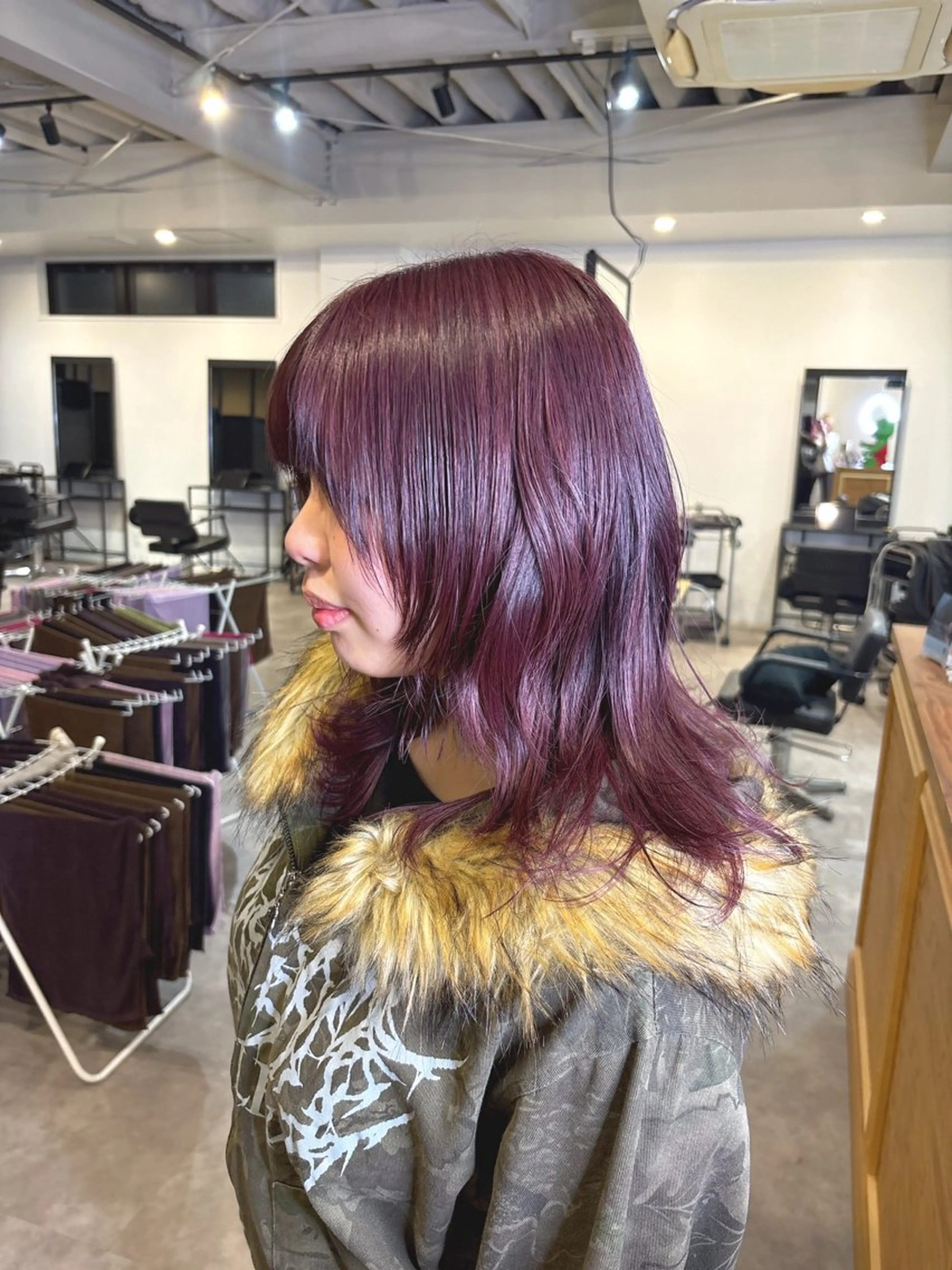 カラー カシス ピンクカラー ヘアカラー number＋ / 璃々花のヘアスタイル