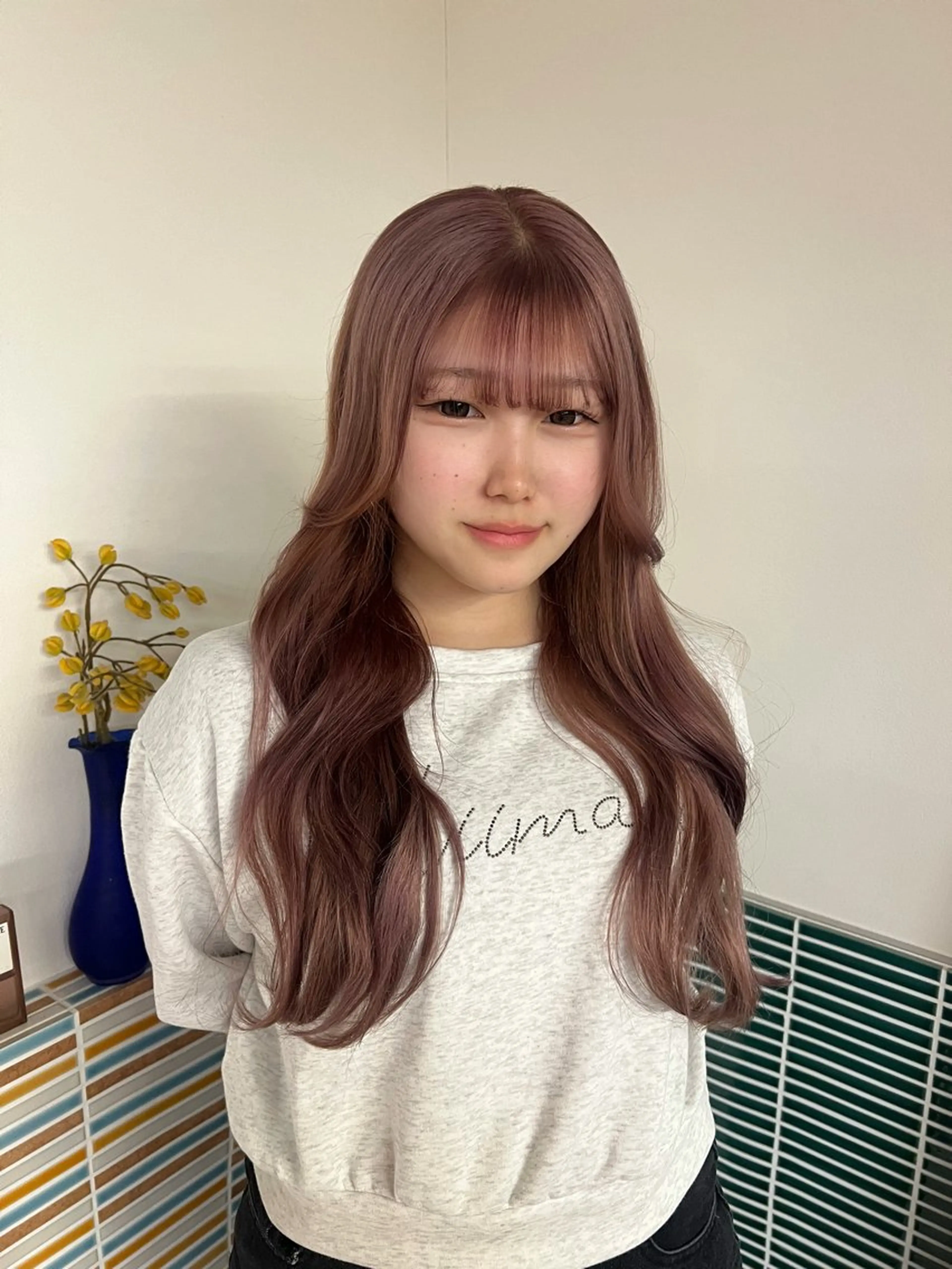 ロング カラー ヘアアレンジ ヘアカラー ハイトーンカラー /梅田/みほのヘアスタイル