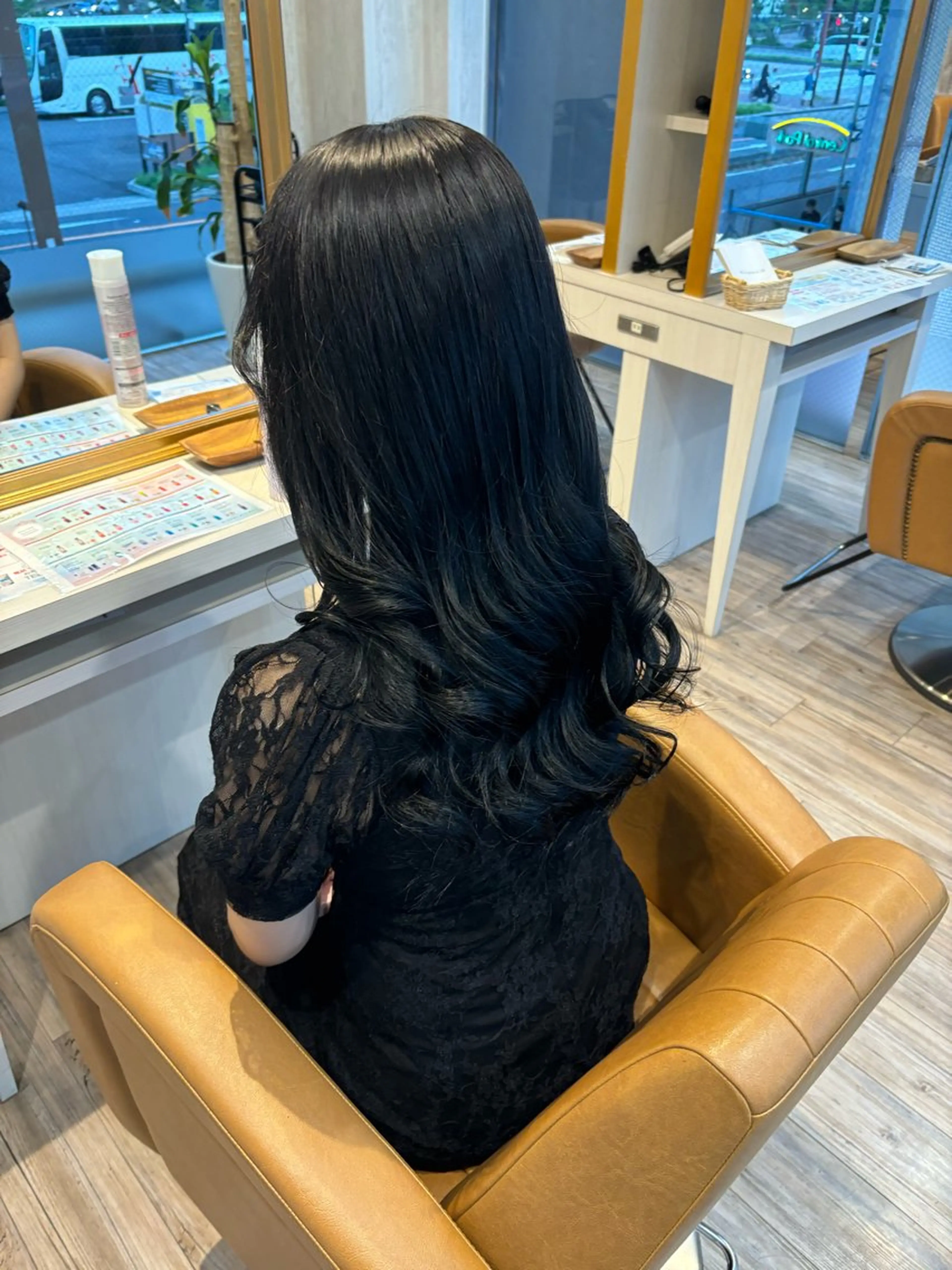 ロング カラー ヘアカラー トリートメント yui🥀/ボブ /ブリーチなしカラーのヘアスタイル