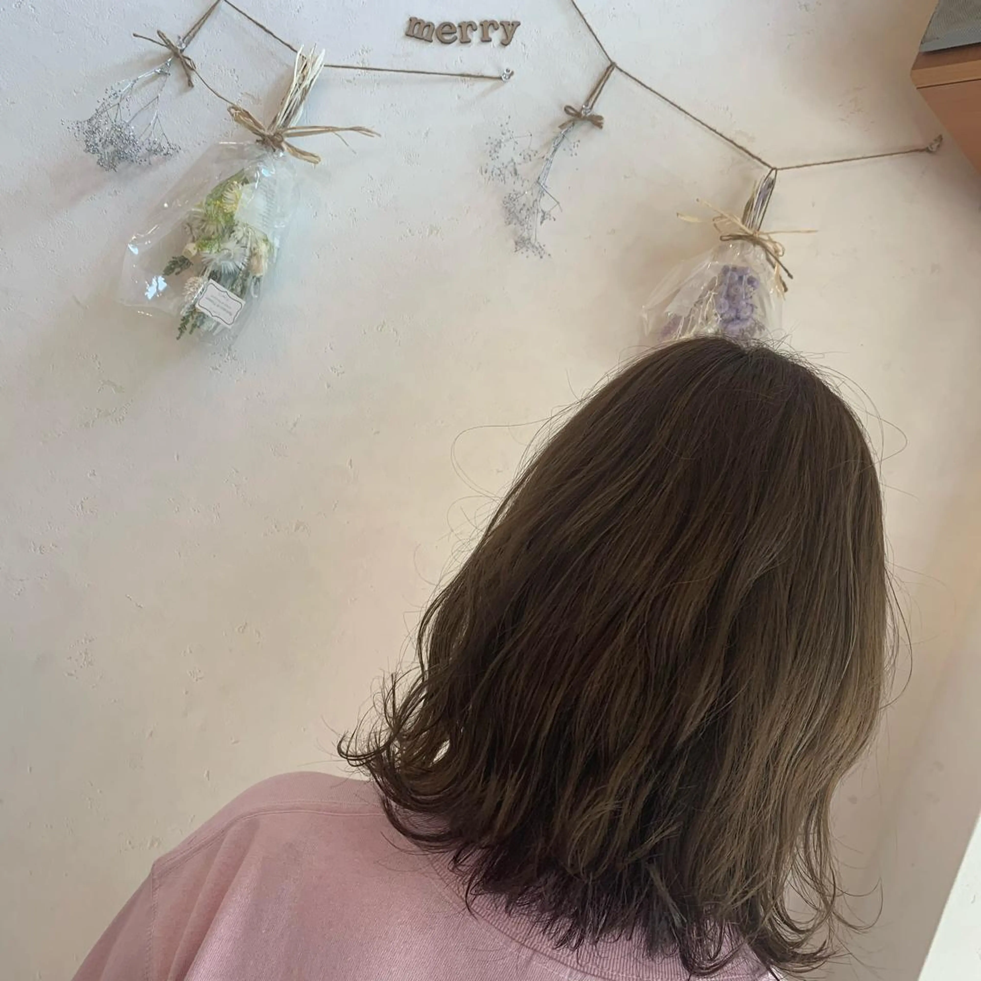 ミディアム march merryのヘアスタイル