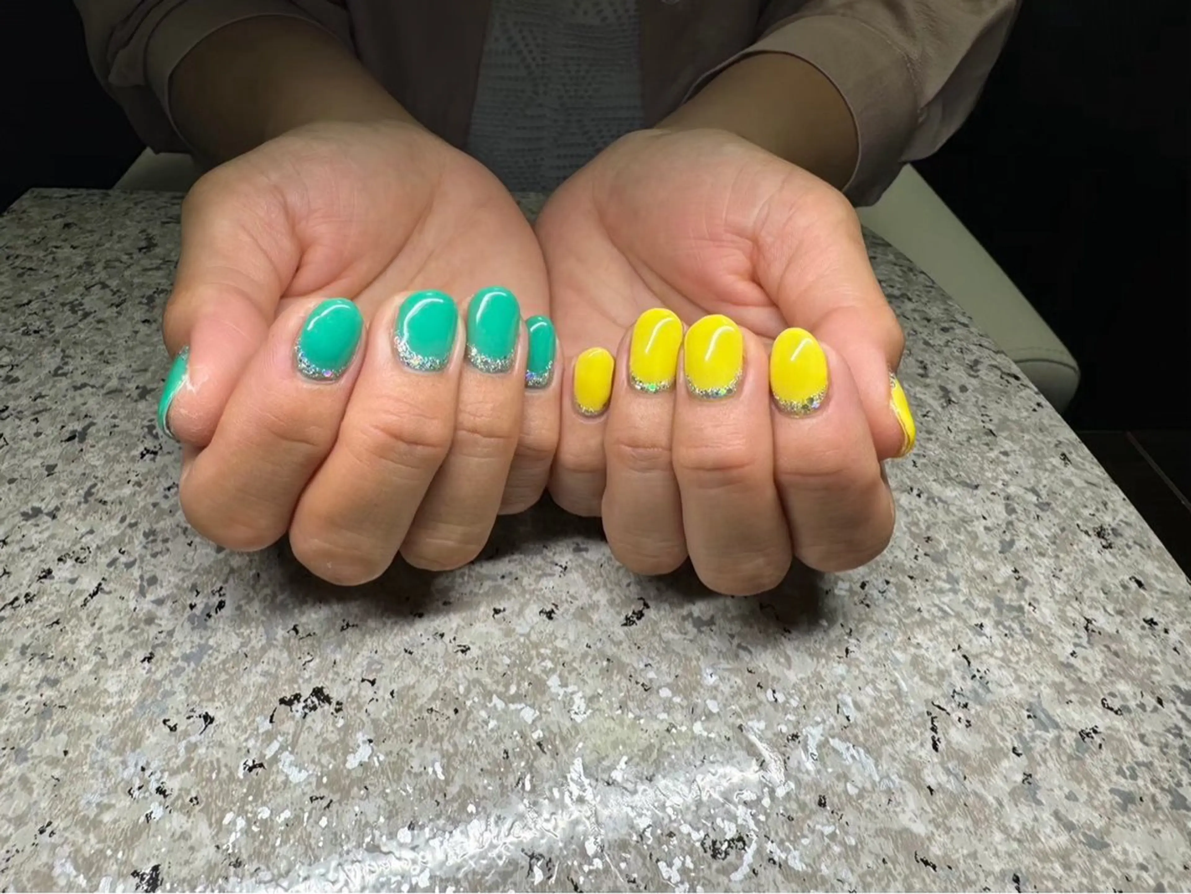 ネイル mau nail ,to skinのネイルデザイン