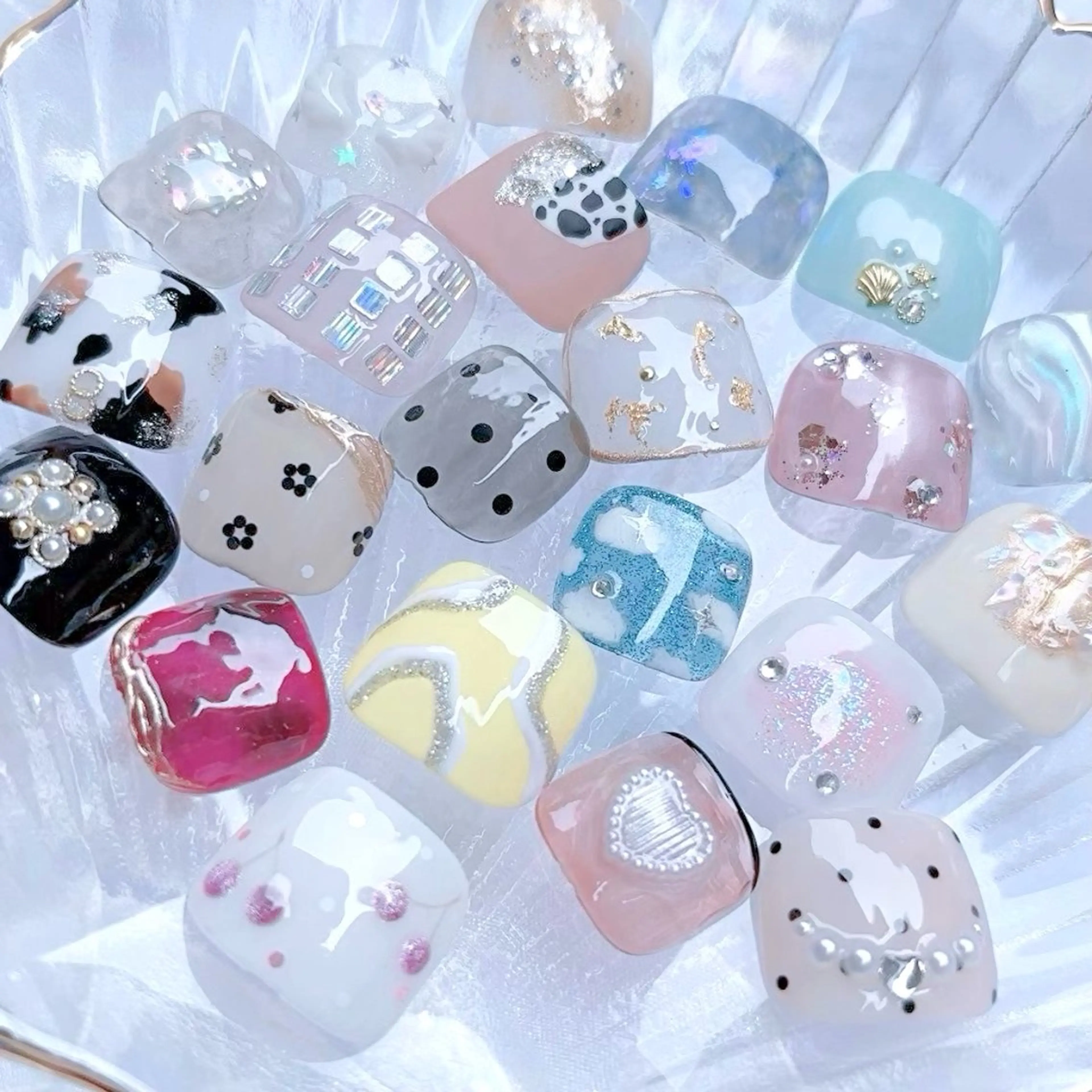 ネイル フットネイル nailsalon Questのネイルデザイン
