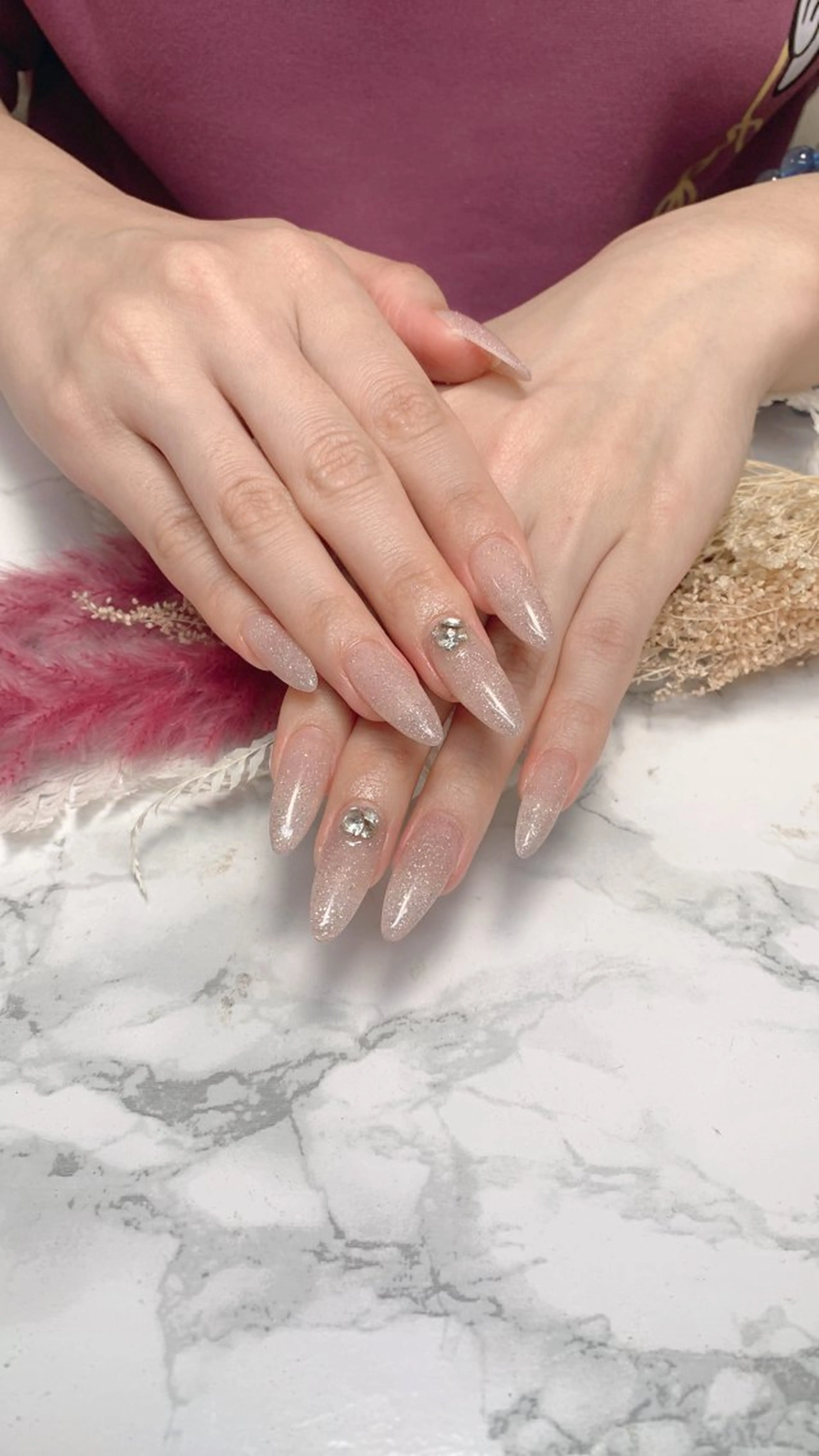 ネイル ハンドネイル はな💎ネイル ワンホン、長さ出しのネイルデザイン