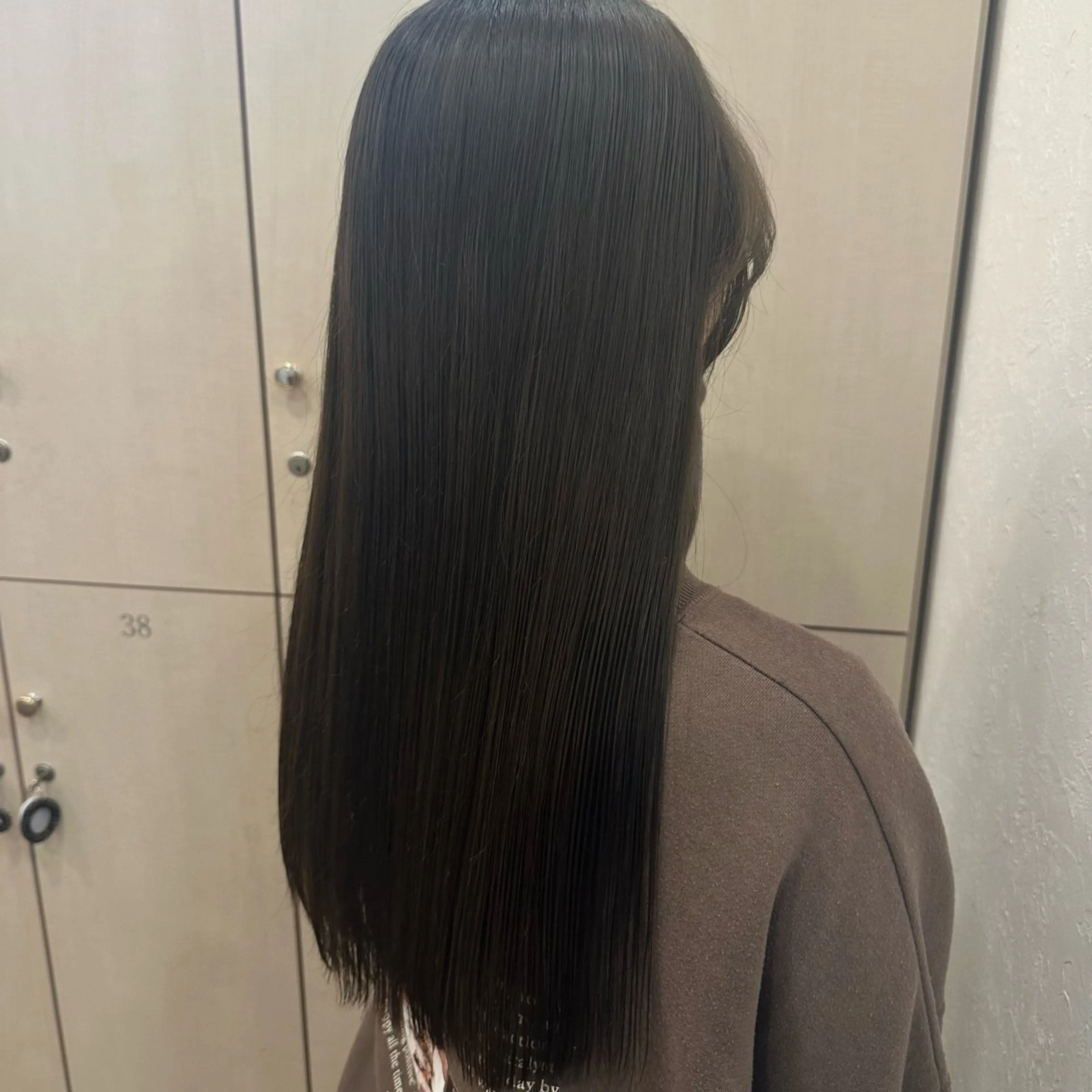 ロング カラー Miki .のヘアスタイル