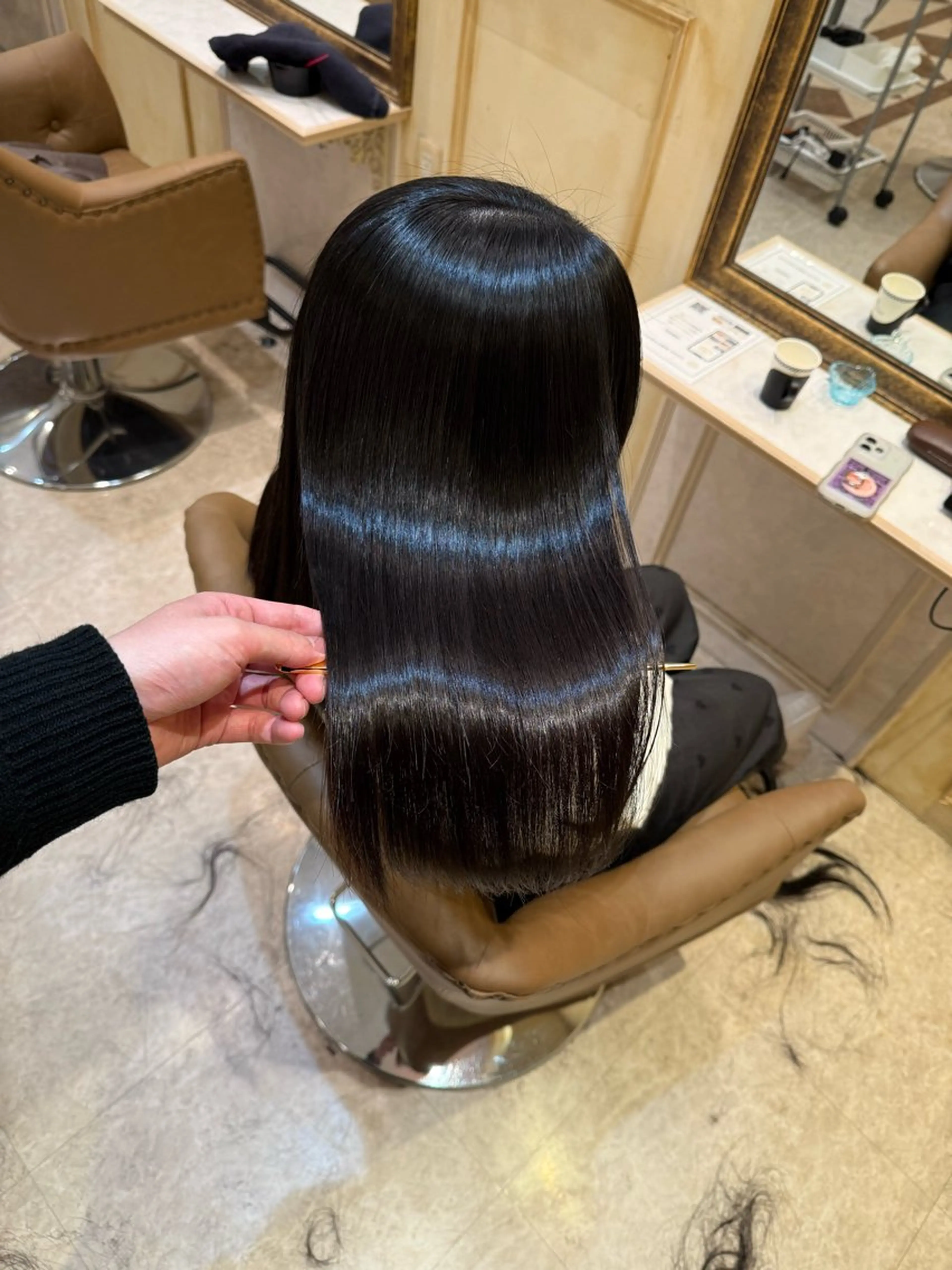 ミディアム 髪質改善 縮毛矯正 カット ヘアカラー トリートメント 🌹【代表】古川暁 髪質改善縮毛矯正🌹のヘアスタイル