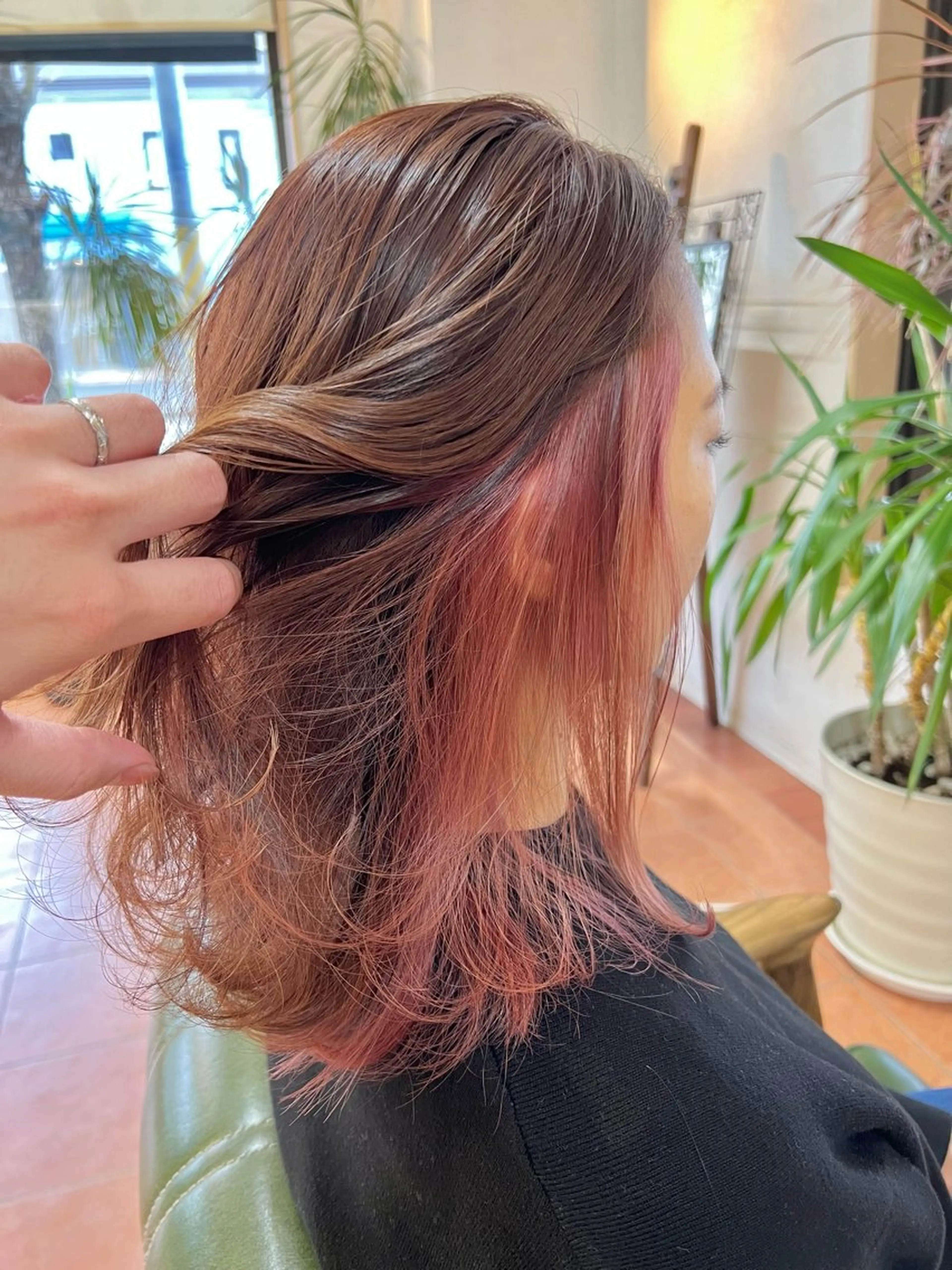 ミディアム カラー ヘアカラー トリートメント 石井 佑樹のヘアスタイル