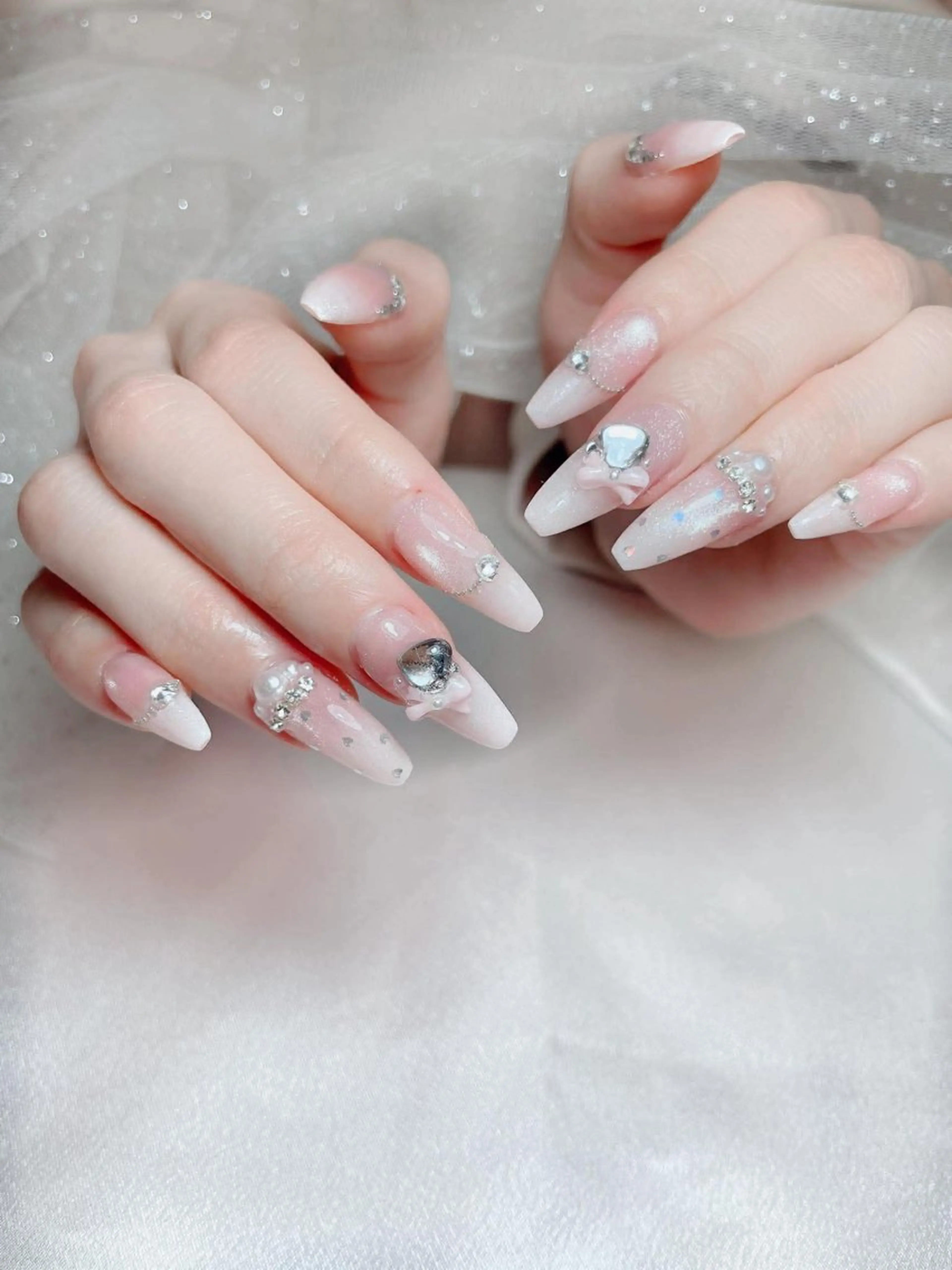 ネイル ハンドネイル Queen Nail Salonのネイルデザイン