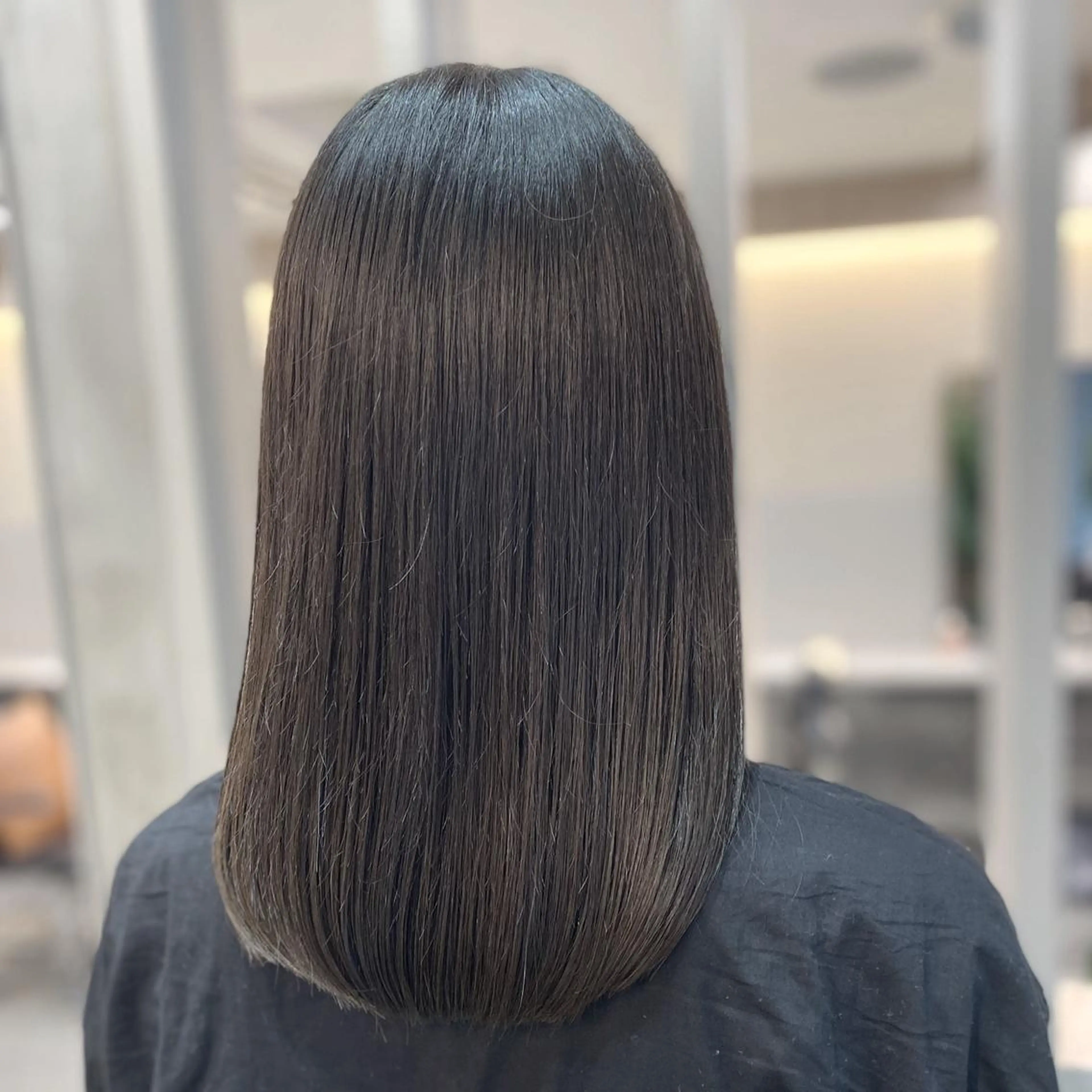 セミロング カラー グレージュ イルミナカラー カット ヘアカラー トリートメント ヘッドスパ 木原良 (キハラ リョウ)のヘアスタイル