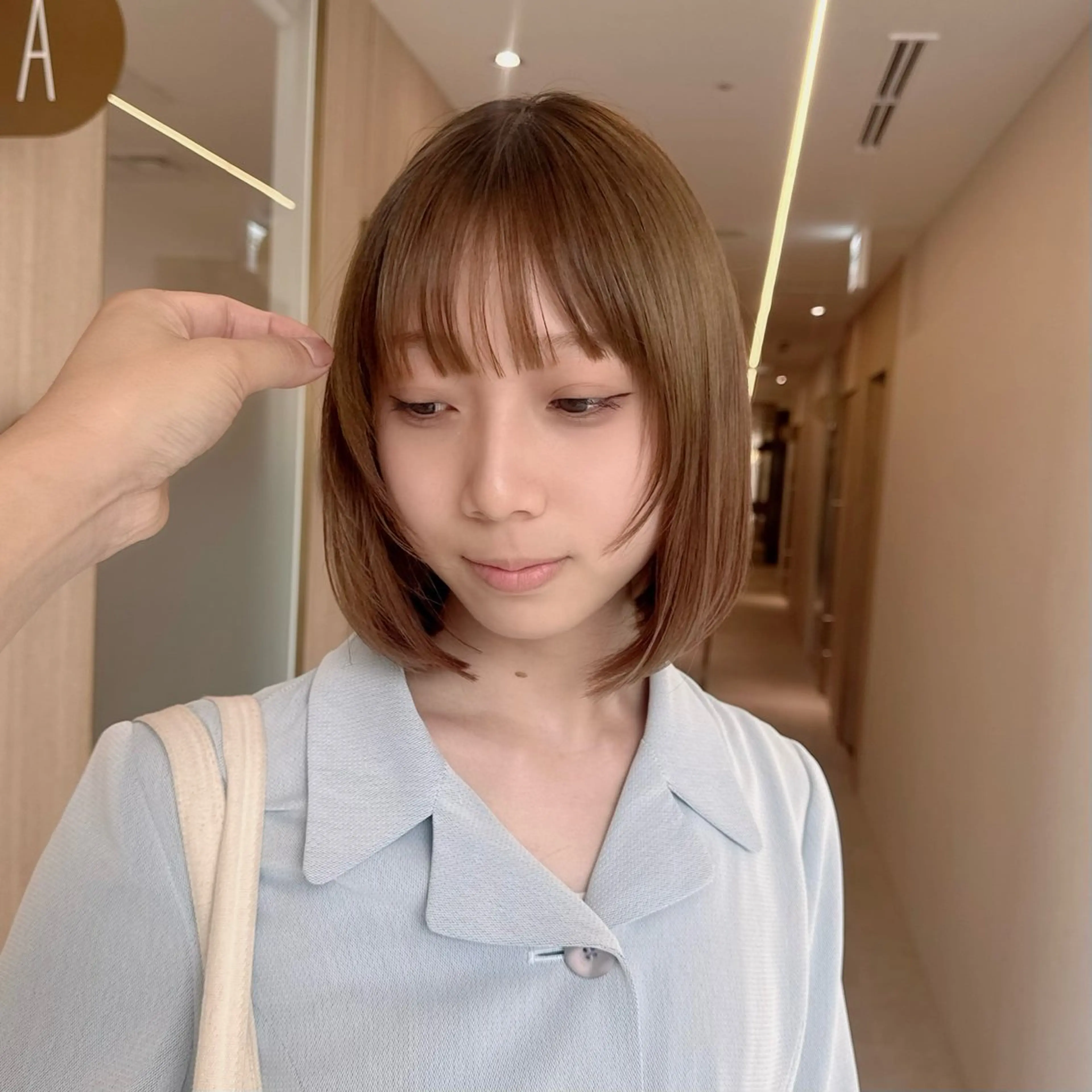 ミディアム カット ヘアカラー トリートメント カット特化 /BLUET/新宿のヘアスタイル